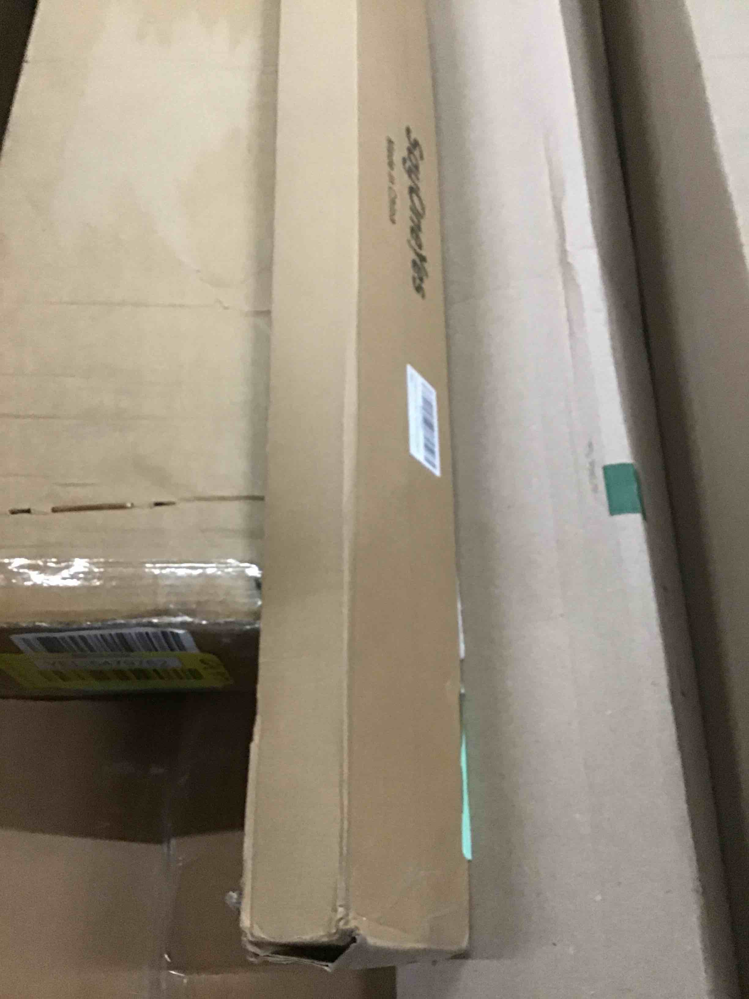 https://s3.amazonaws.com/lotting-images-prod/bidfta/YEL5479764_1702997075735.jpeg