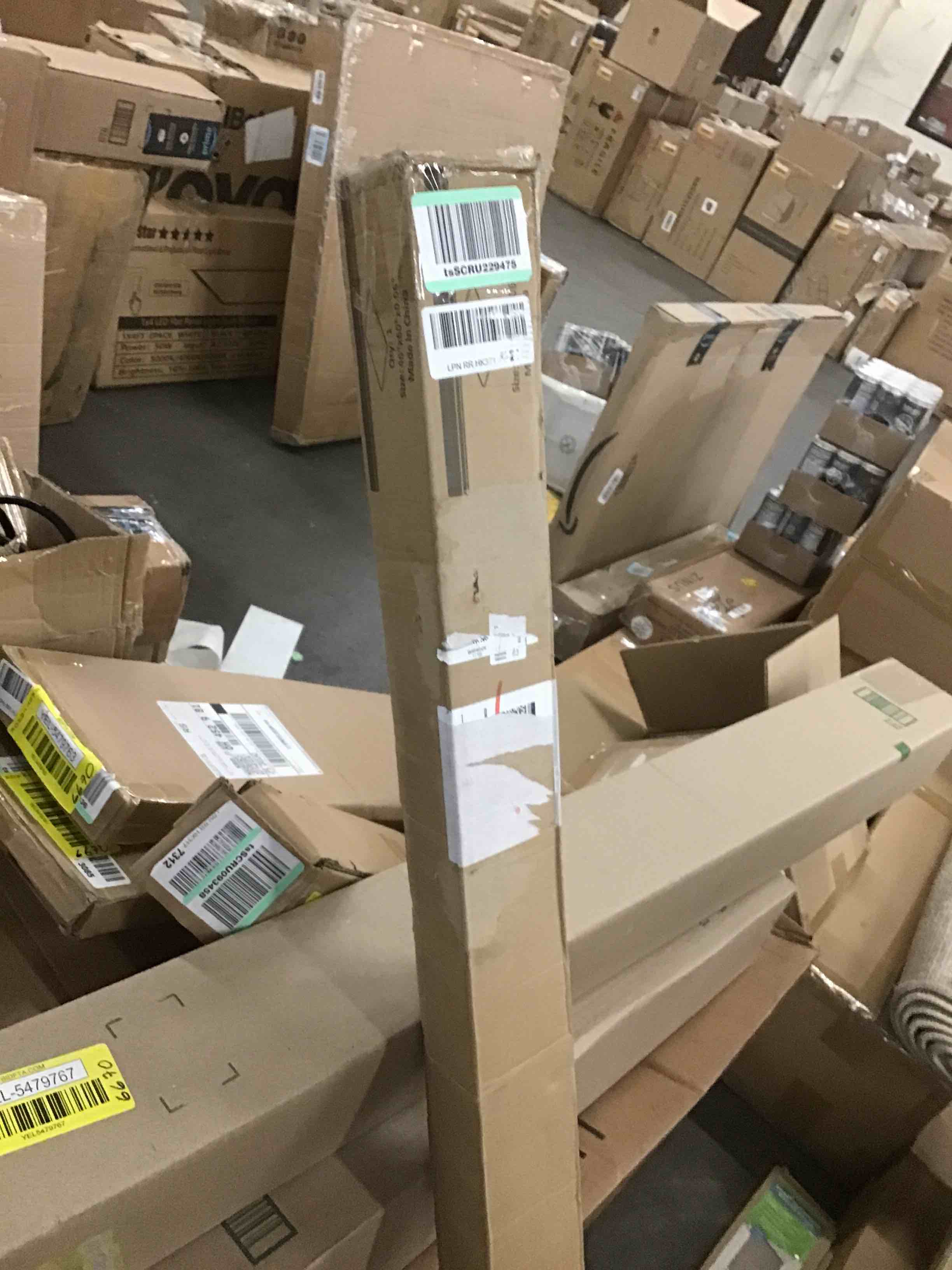 https://s3.amazonaws.com/lotting-images-prod/bidfta/YEL5479769_1702997648586.jpeg