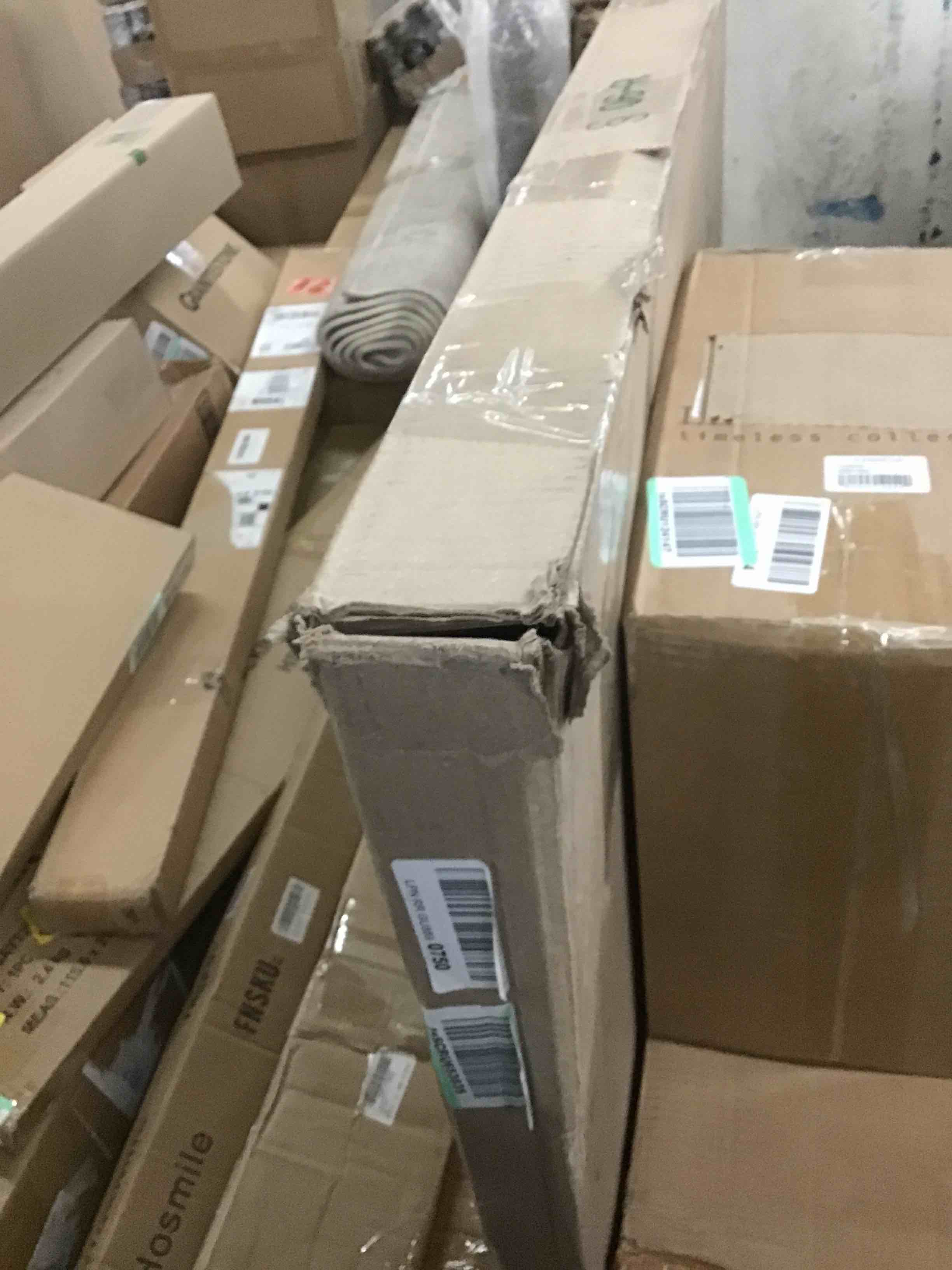https://s3.amazonaws.com/lotting-images-prod/bidfta/YEL5479781_1703000420381.jpeg