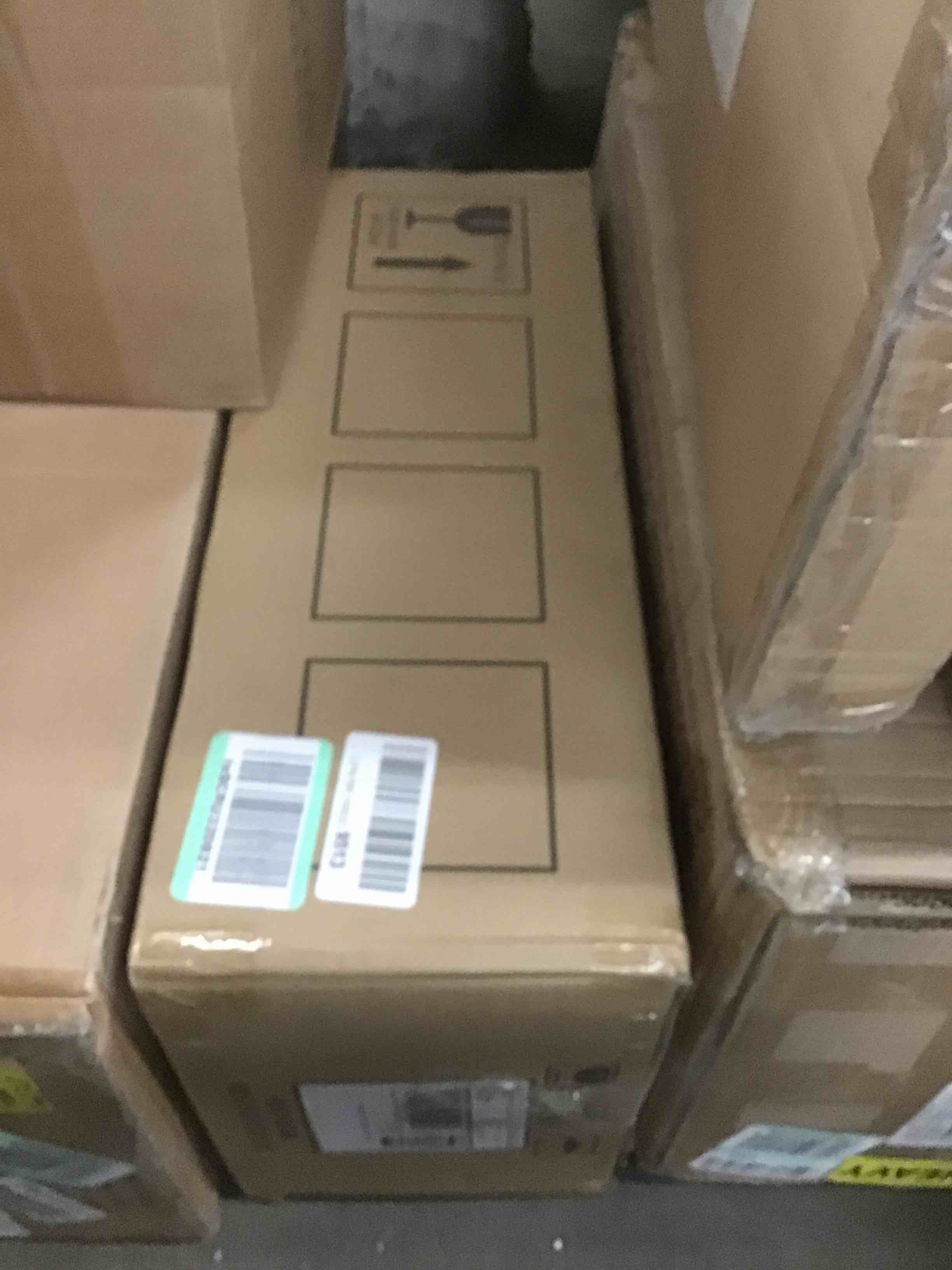 https://s3.amazonaws.com/lotting-images-prod/bidfta/YEL5479785_1703000646131.jpeg