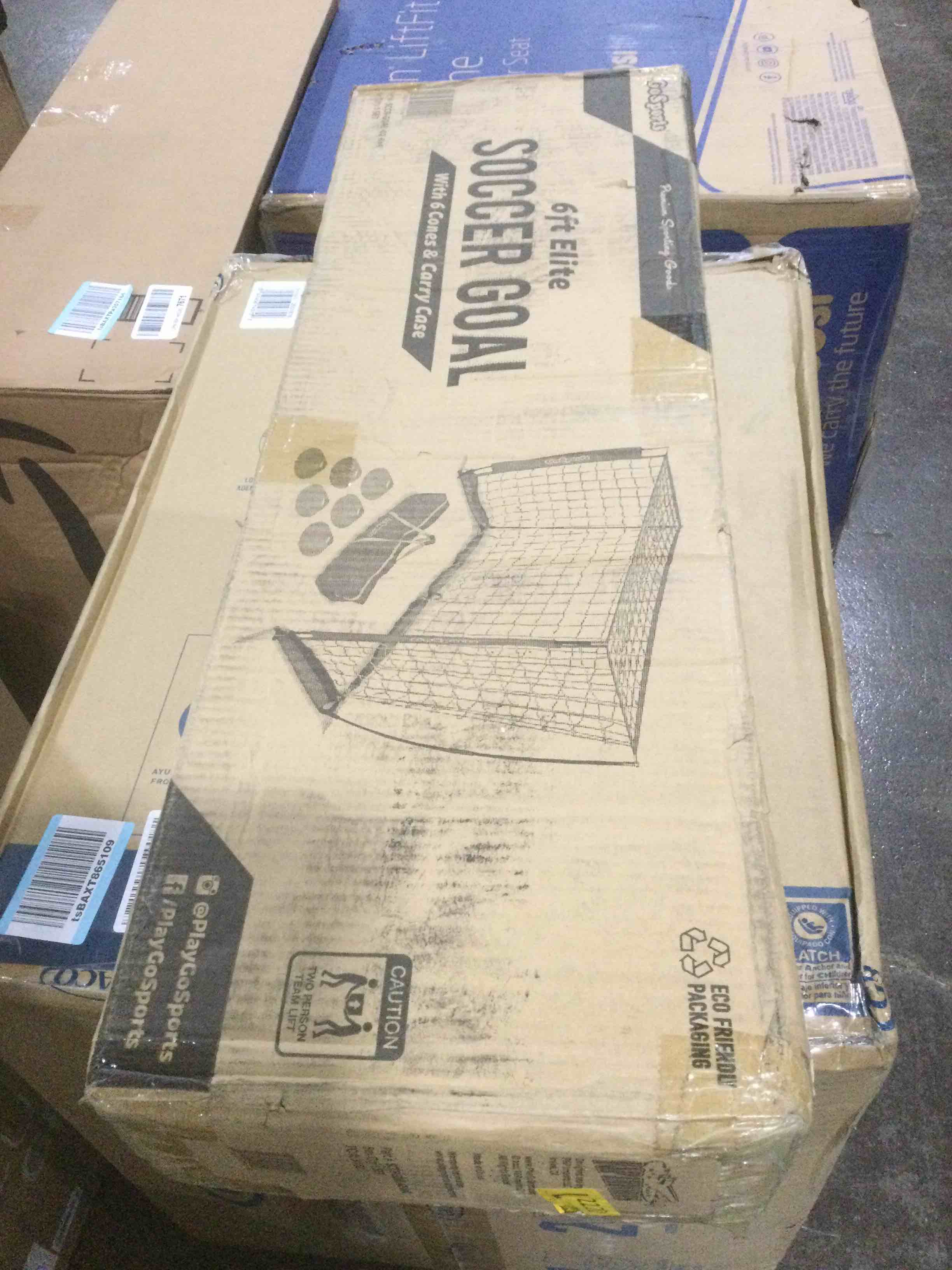https://s3.amazonaws.com/lotting-images-prod/bidfta/YEL5480927_1704476473592.jpeg