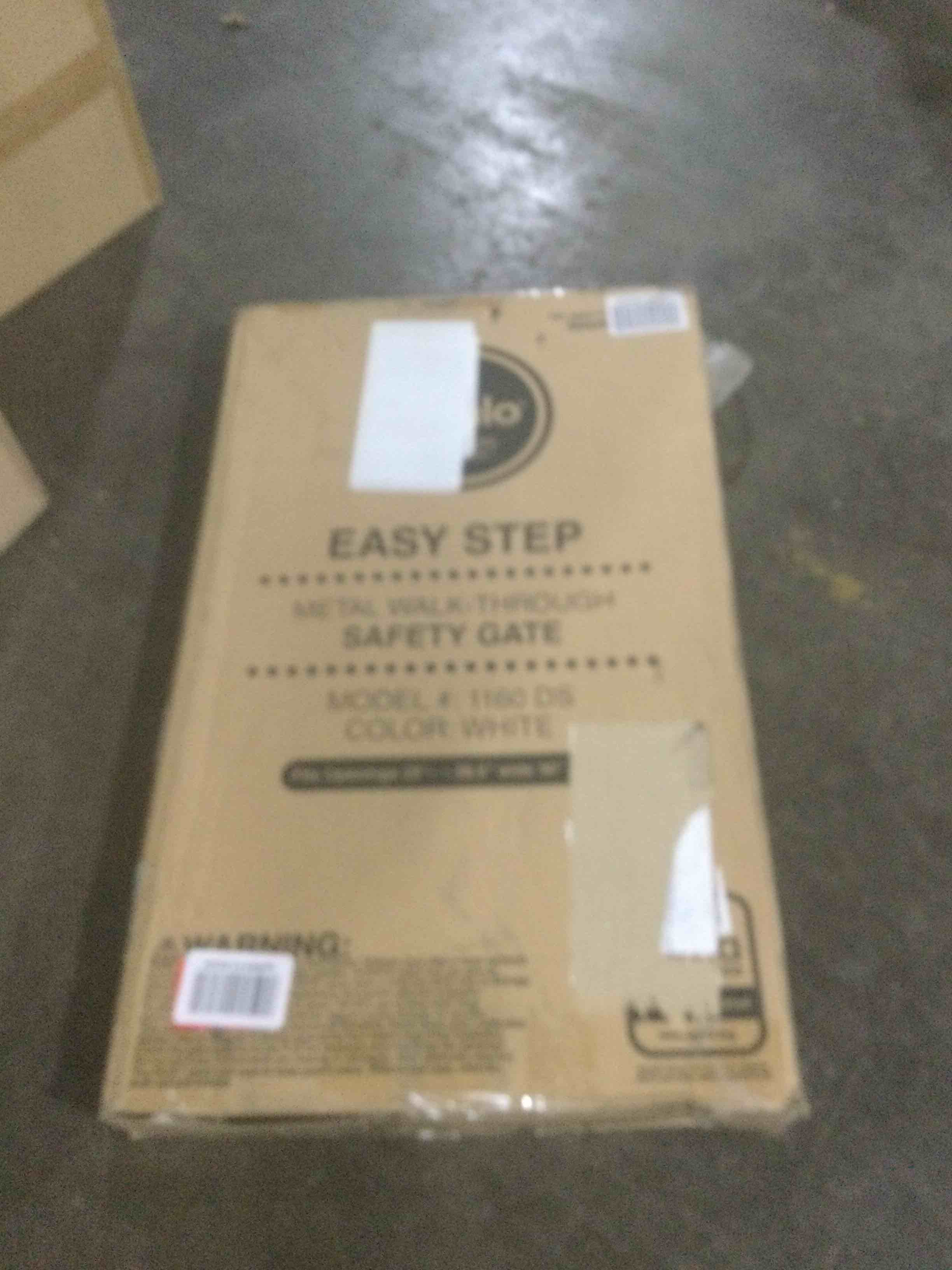 https://s3.amazonaws.com/lotting-images-prod/bidfta/YEL5481712_1703277070692.jpeg