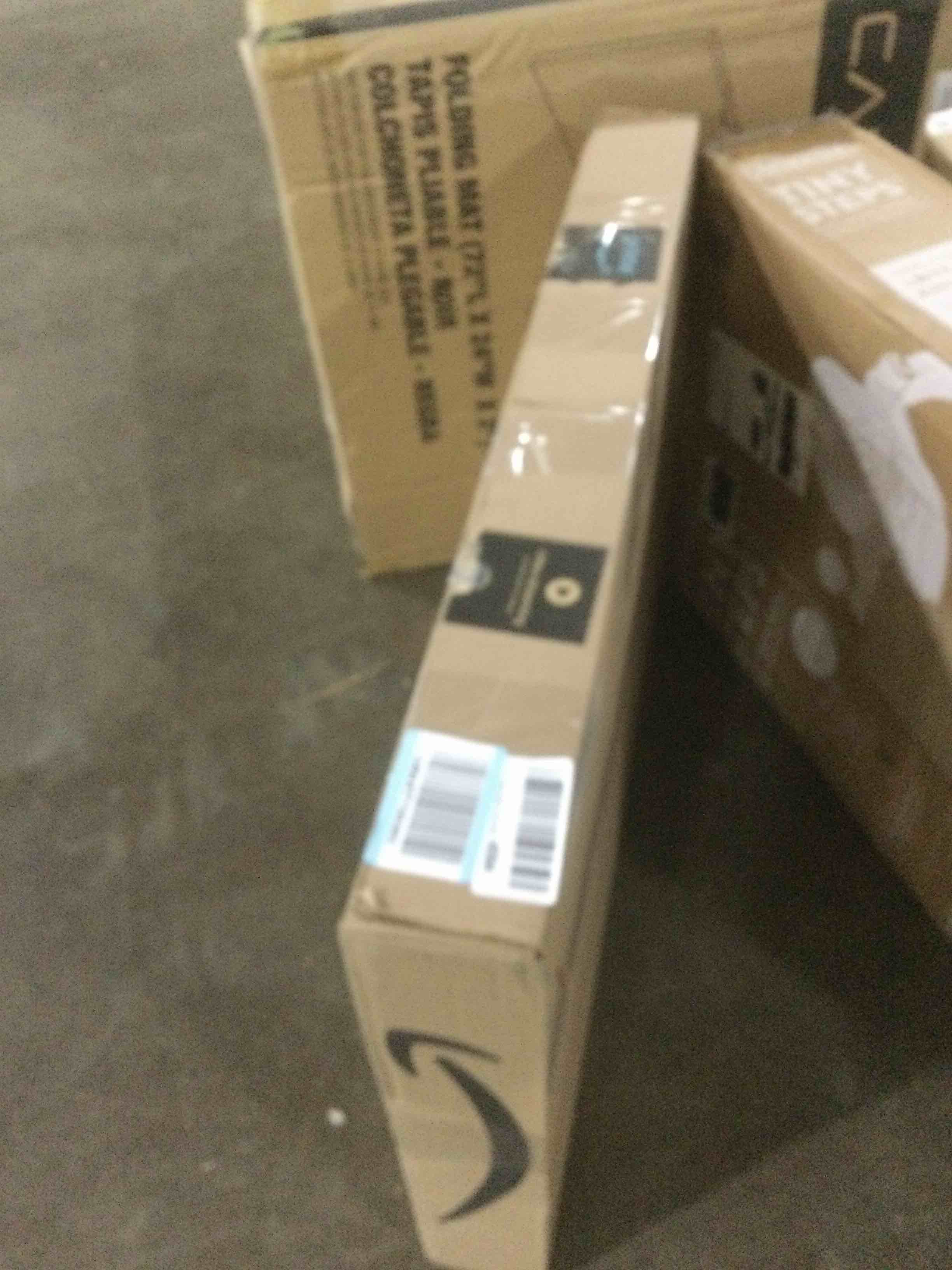 https://s3.amazonaws.com/lotting-images-prod/bidfta/YEL5481713_1703277104734.jpeg