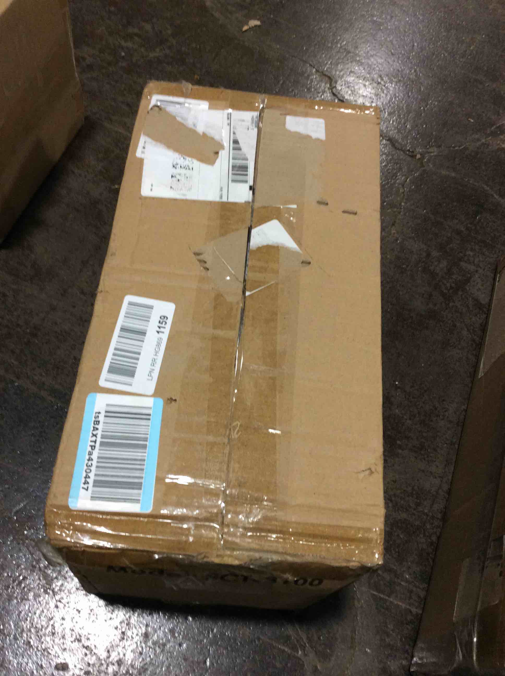 https://s3.amazonaws.com/lotting-images-prod/bidfta/YEL5481942_1703703283980.jpeg