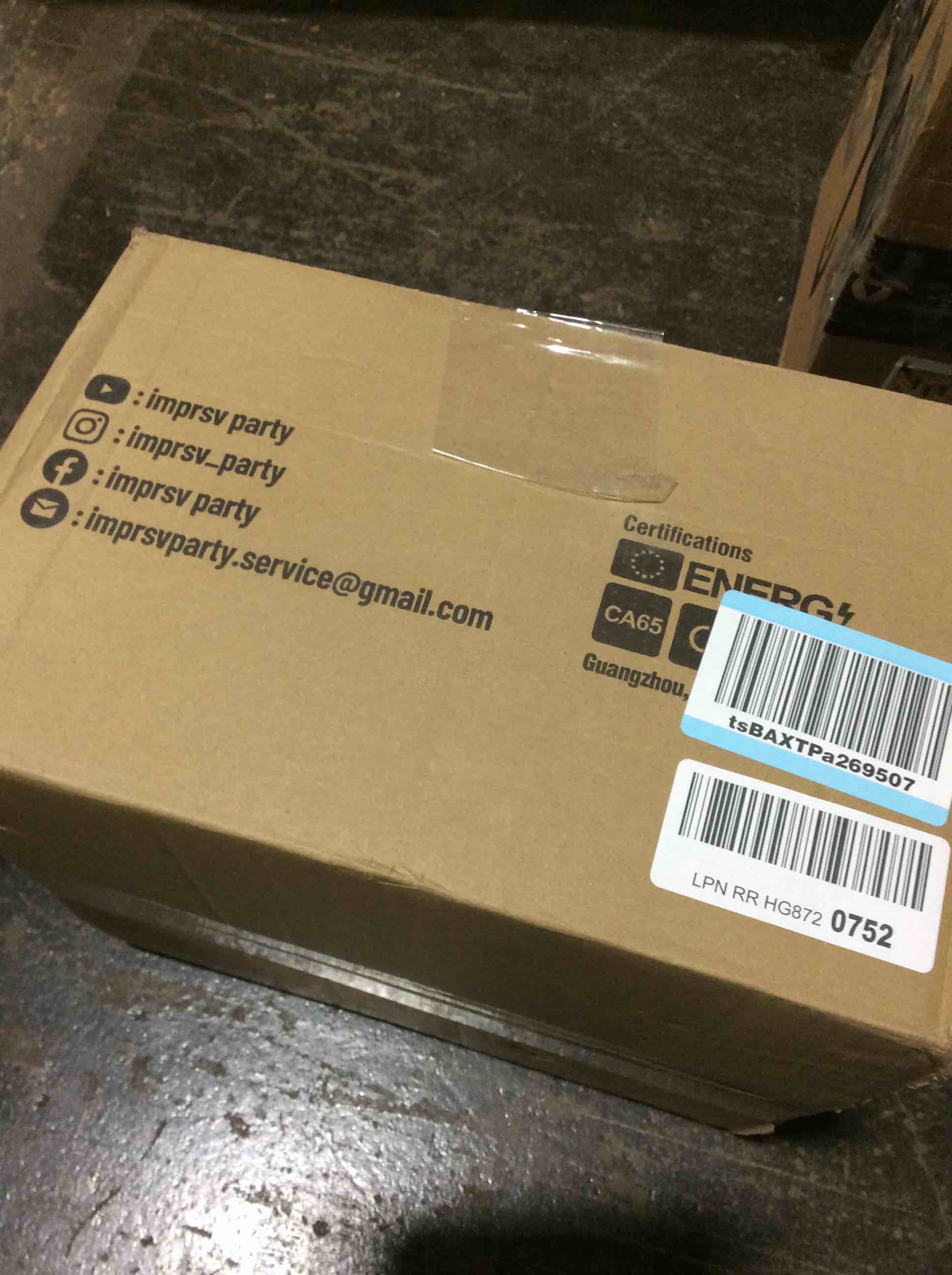 https://s3.amazonaws.com/lotting-images-prod/bidfta/YEL5481960_1703707244211.jpeg