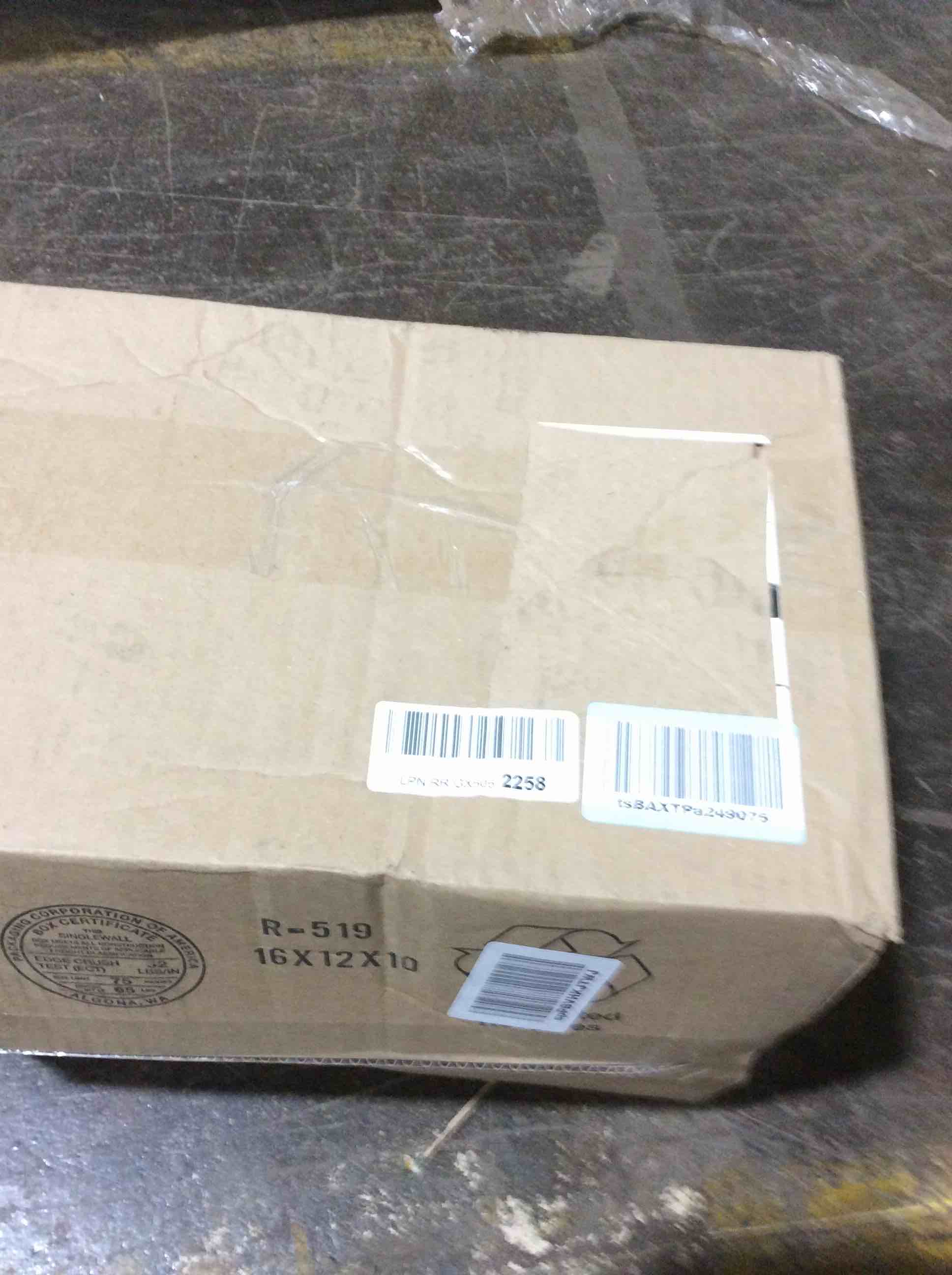 https://s3.amazonaws.com/lotting-images-prod/bidfta/YEL5481983_1703710836340.jpeg