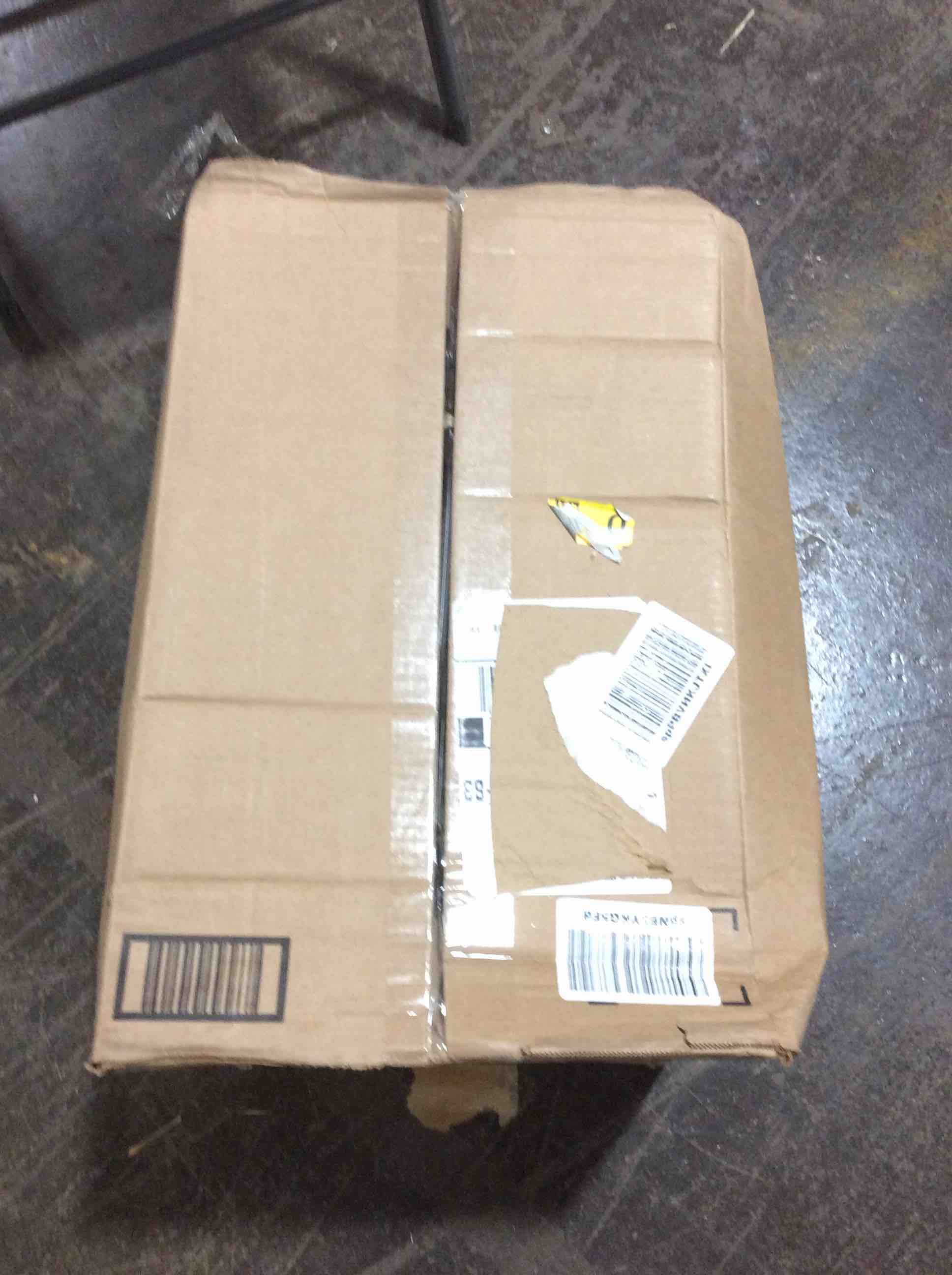 https://s3.amazonaws.com/lotting-images-prod/bidfta/YEL5481987_1703712089692.jpeg