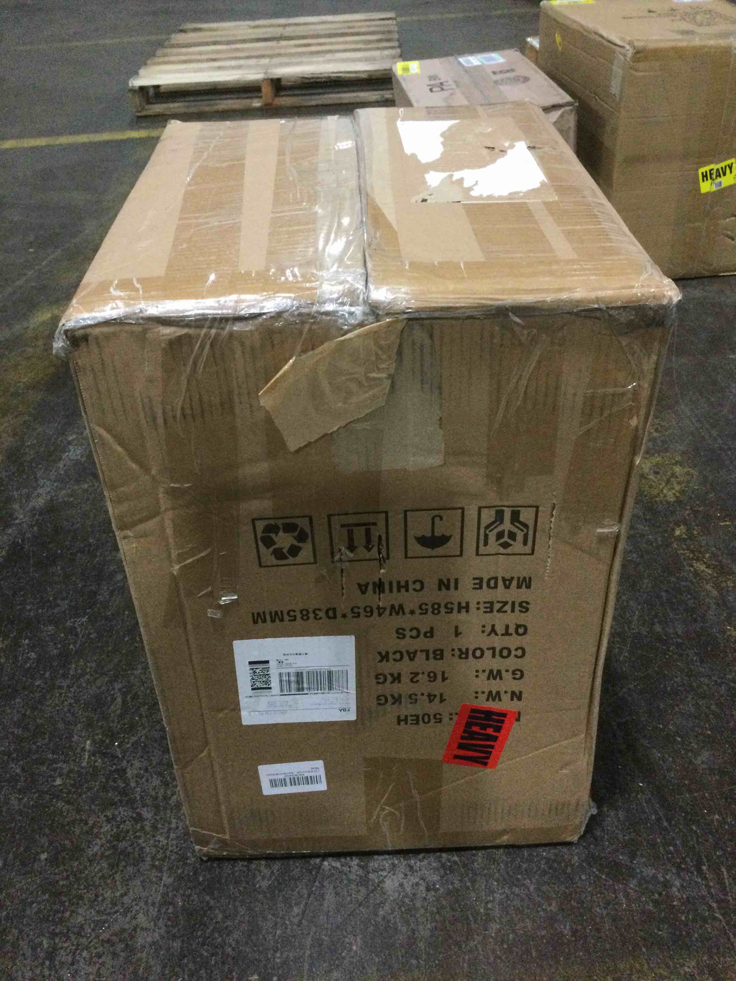 https://s3.amazonaws.com/lotting-images-prod/bidfta/YEL5483203_1704901975610.jpeg