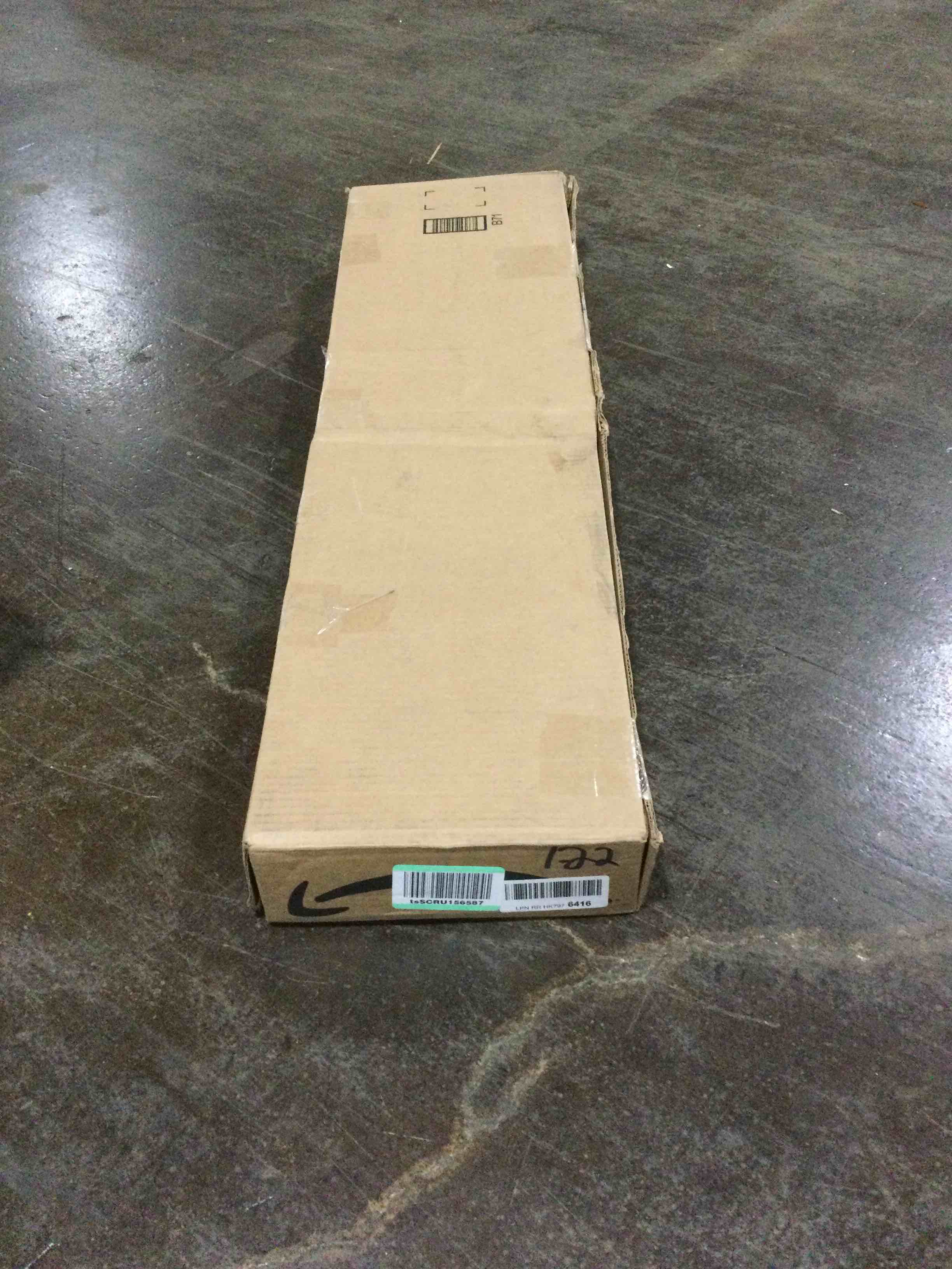 https://s3.amazonaws.com/lotting-images-prod/bidfta/YEL5483212_1704903195118.jpeg