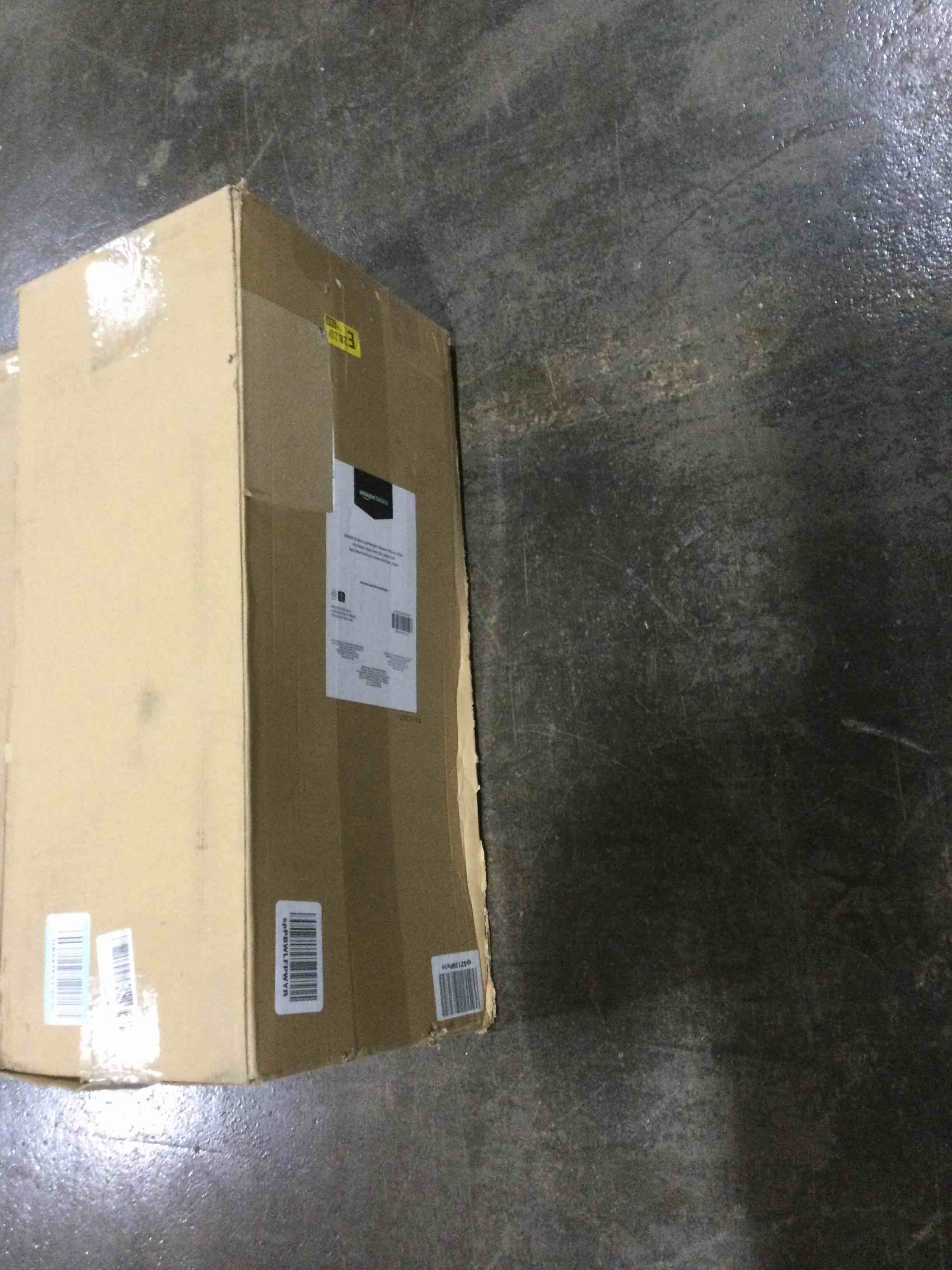 https://s3.amazonaws.com/lotting-images-prod/bidfta/YEL5484242_1705615185906.jpeg
