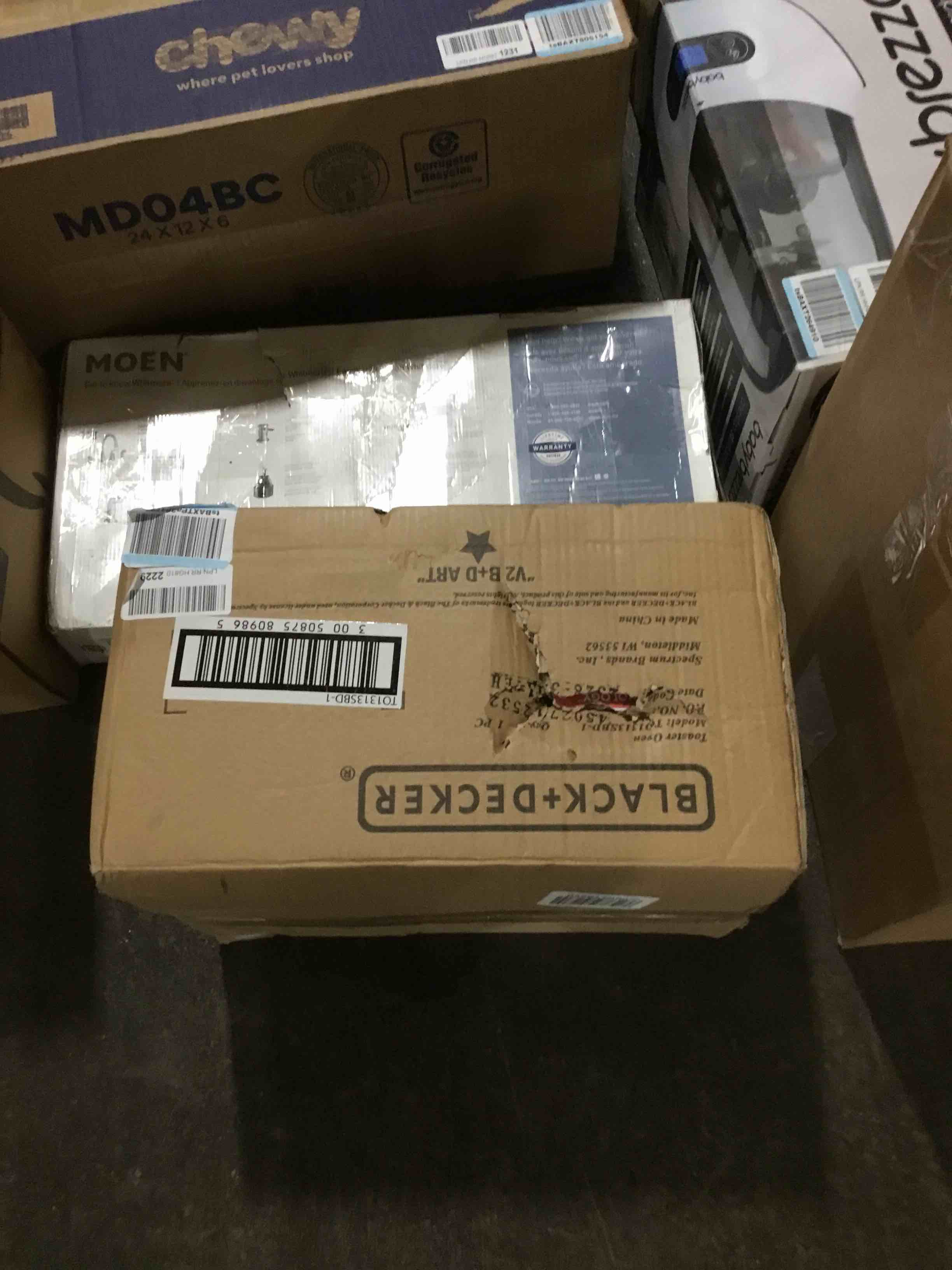 https://s3.amazonaws.com/lotting-images-prod/bidfta/YEL5485232_1705522118466.jpeg