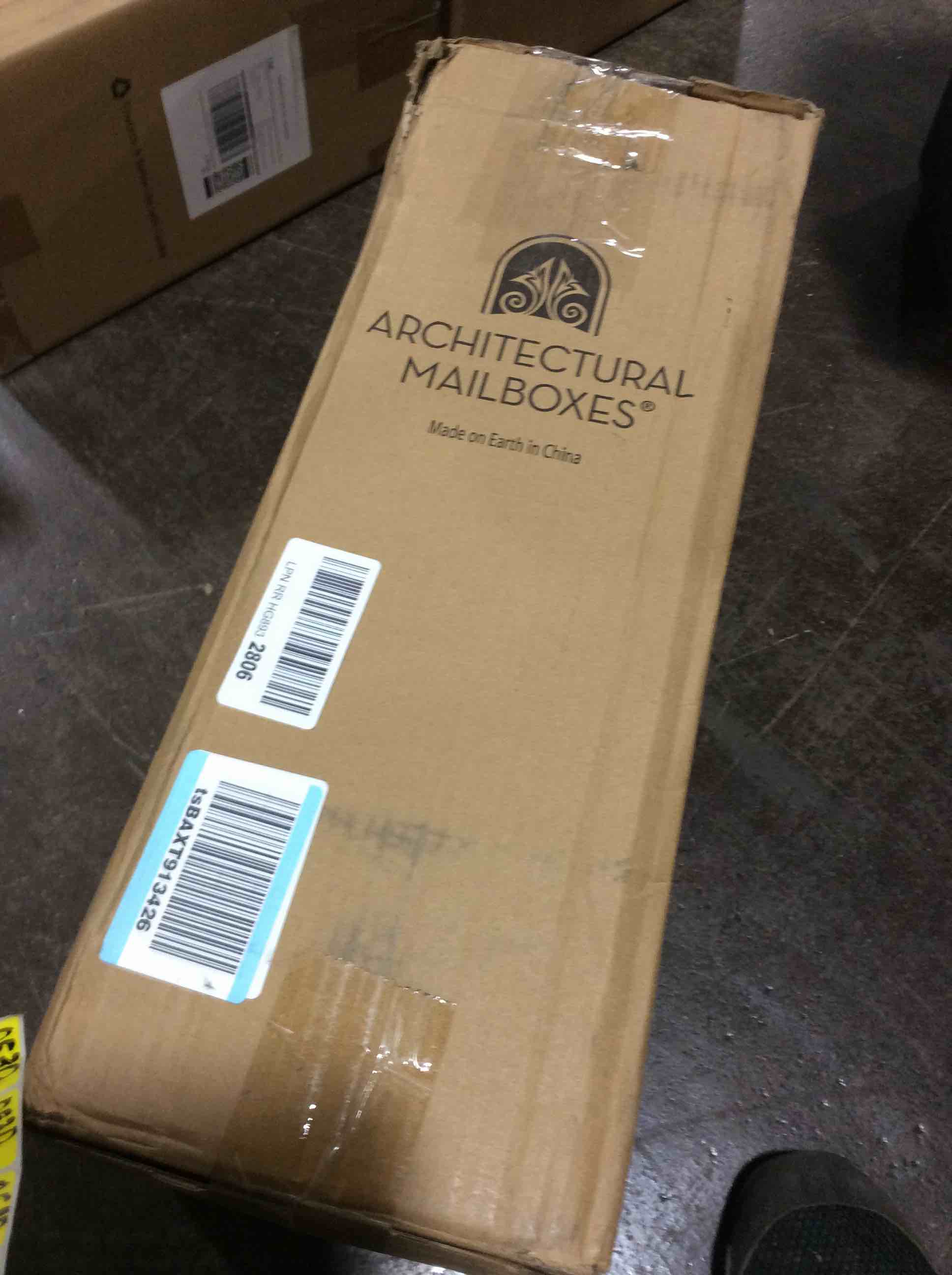 https://s3.amazonaws.com/lotting-images-prod/bidfta/YEL5485406_1705604981390.jpeg