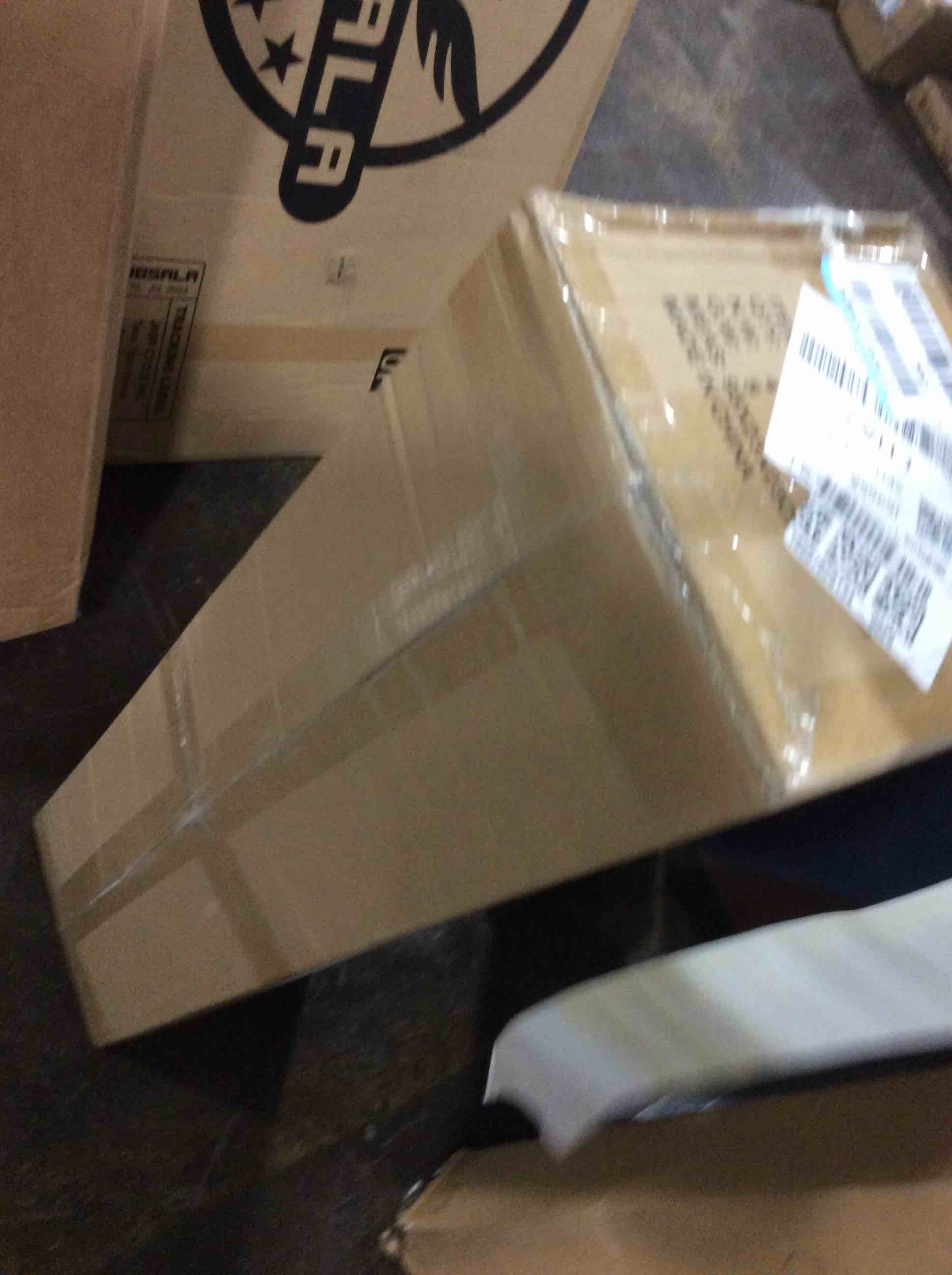 https://s3.amazonaws.com/lotting-images-prod/bidfta/YEL5485877_1706288019127.jpeg