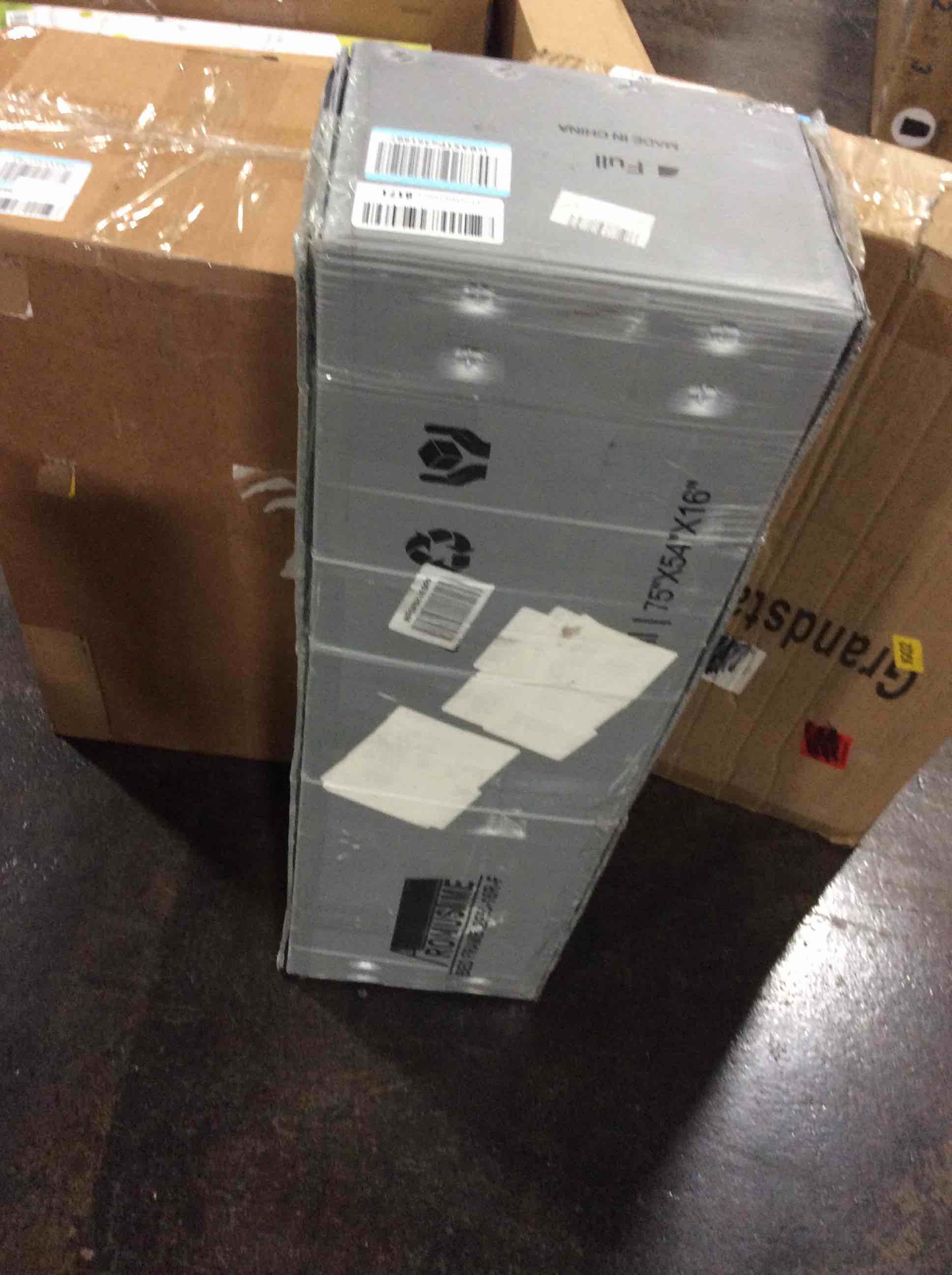 https://s3.amazonaws.com/lotting-images-prod/bidfta/YEL5485879_1706290478902.jpeg