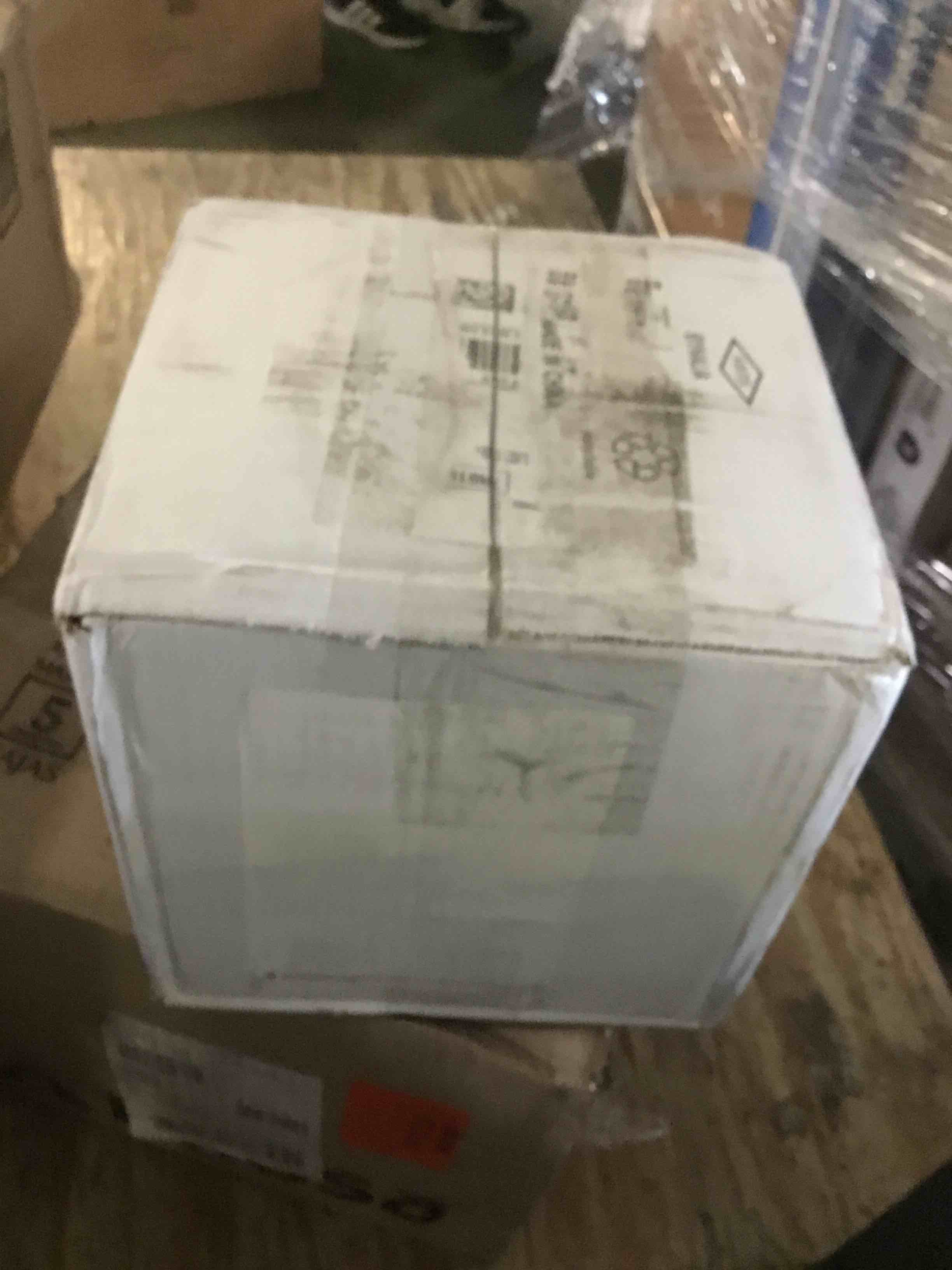 https://s3.amazonaws.com/lotting-images-prod/bidfta/YEL5486155_1702044776276.jpeg