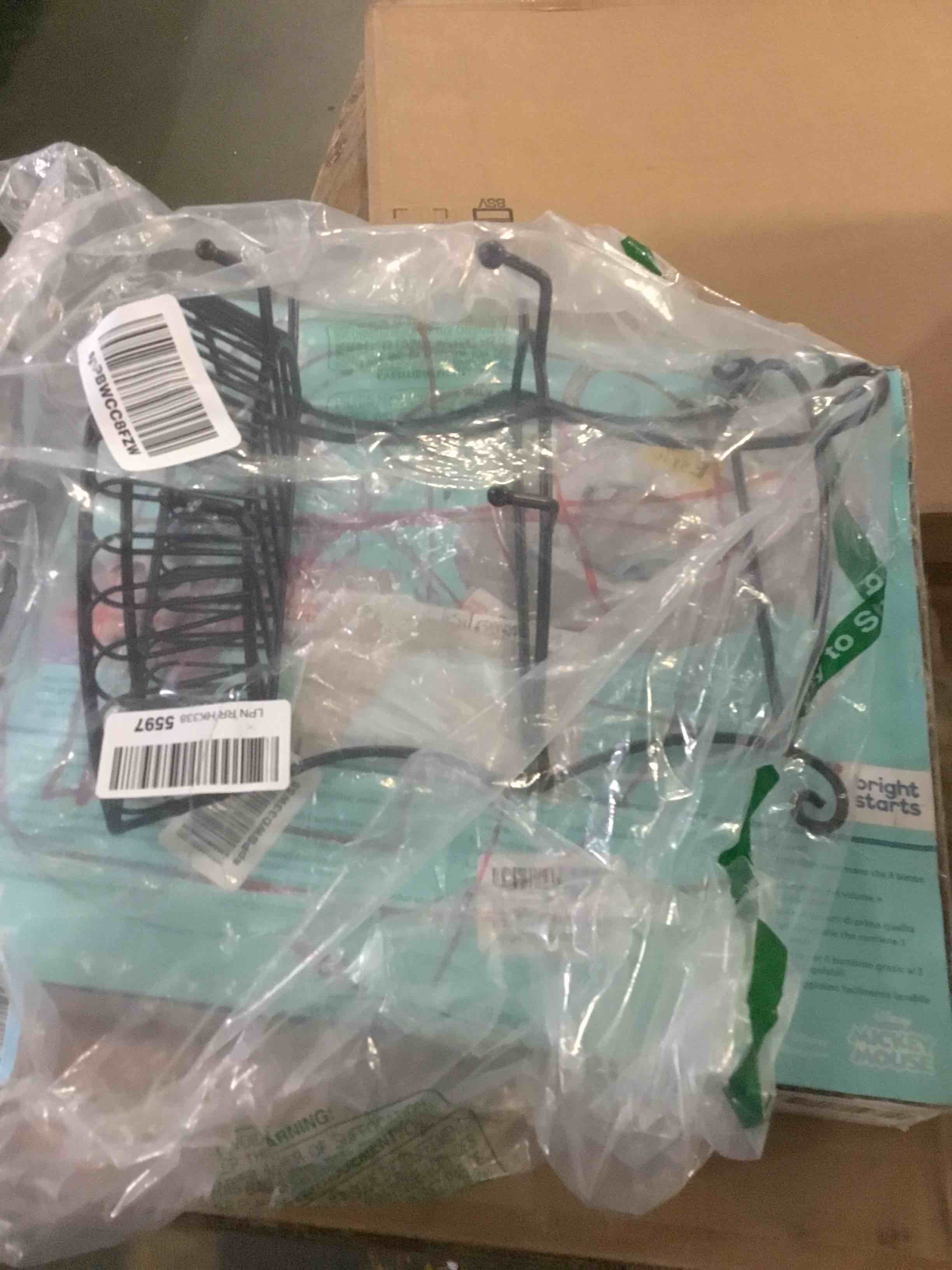 https://s3.amazonaws.com/lotting-images-prod/bidfta/YEL5486264_1702061536534.jpeg