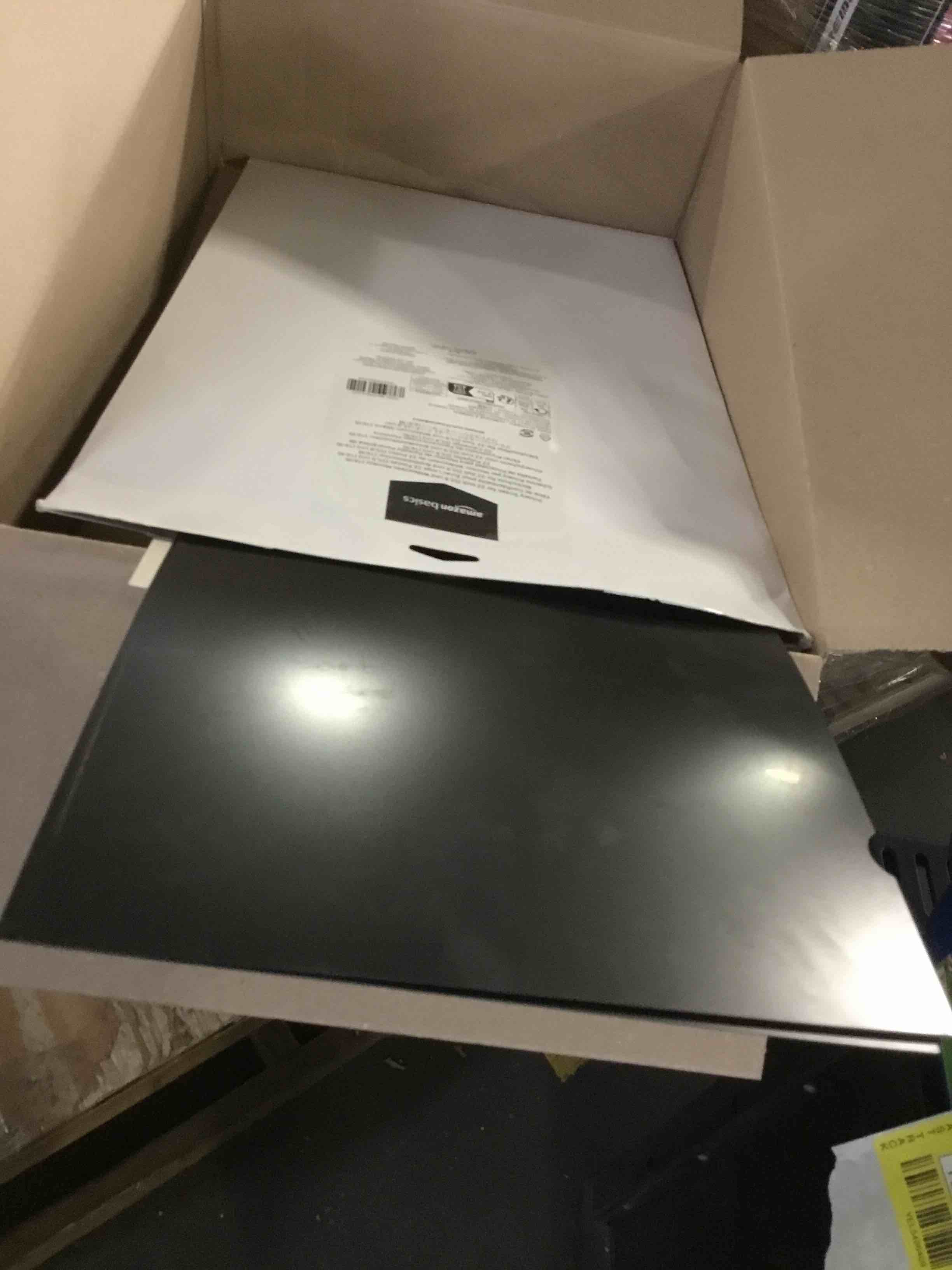 https://s3.amazonaws.com/lotting-images-prod/bidfta/YEL5486409_1702312098166.jpeg