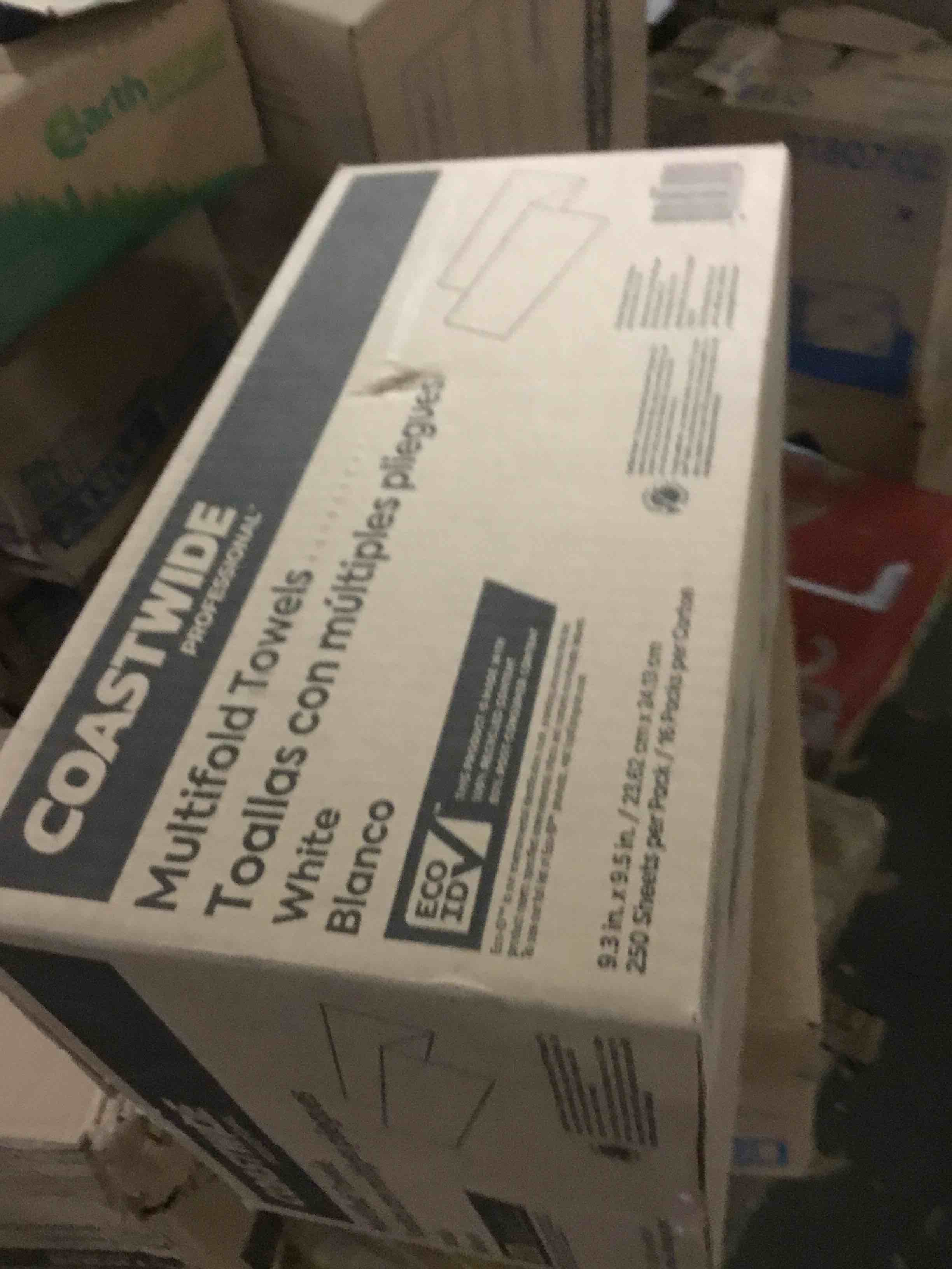 https://s3.amazonaws.com/lotting-images-prod/bidfta/YEL5487159_1702643818694.jpeg