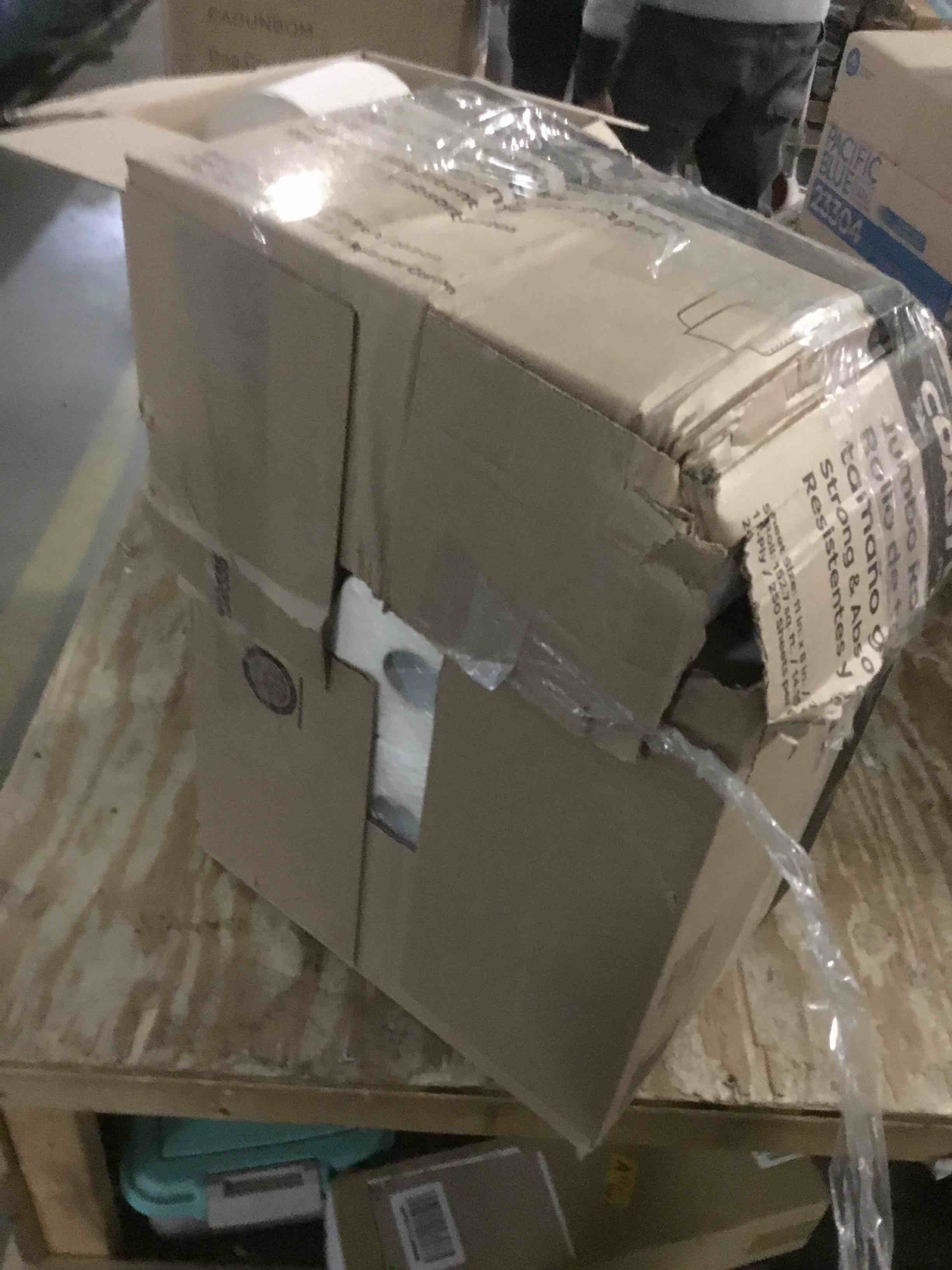 https://s3.amazonaws.com/lotting-images-prod/bidfta/YEL5487165_1702644278727.jpeg