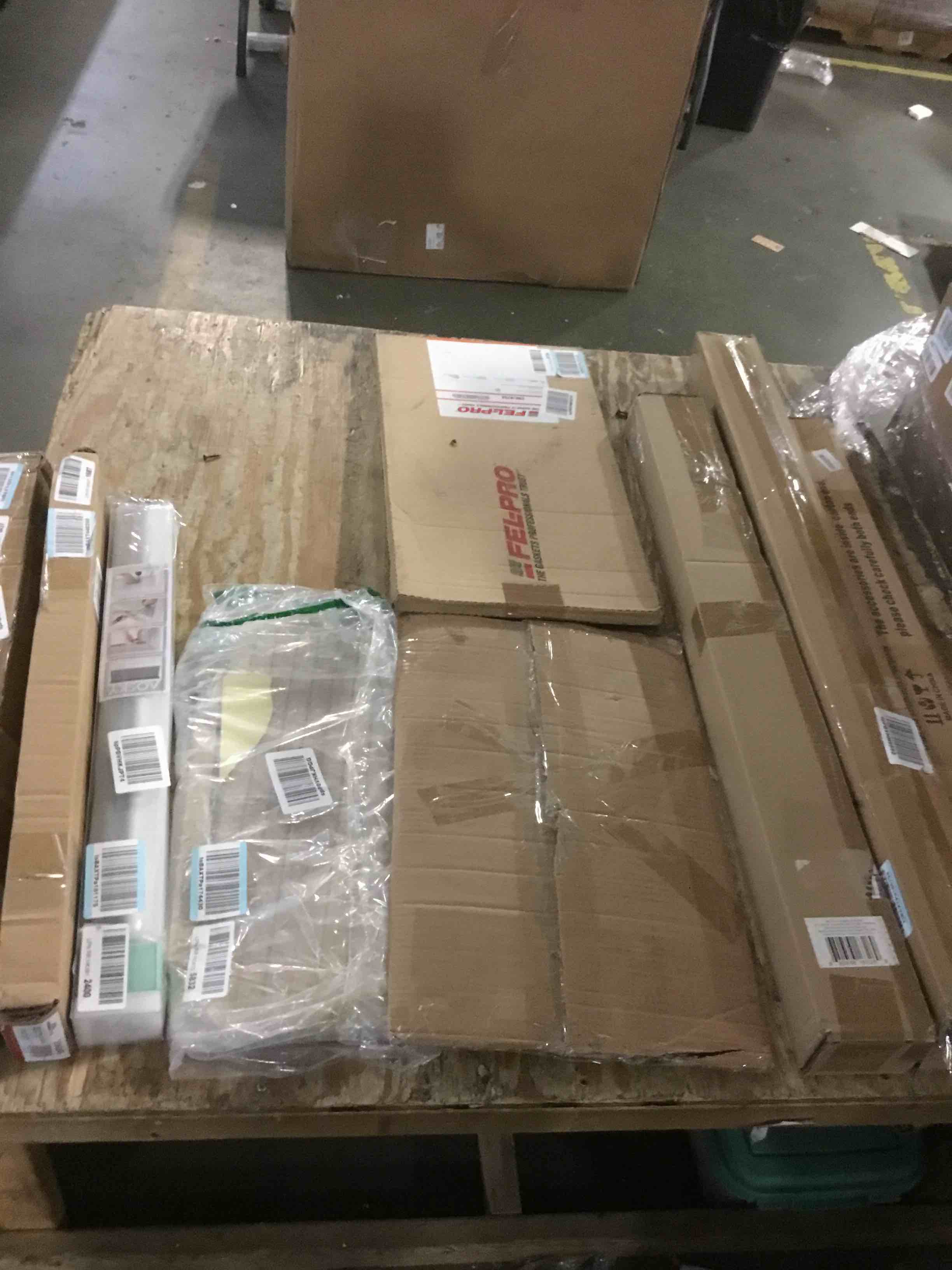 https://s3.amazonaws.com/lotting-images-prod/bidfta/YEL5487433_1702908147854.jpeg