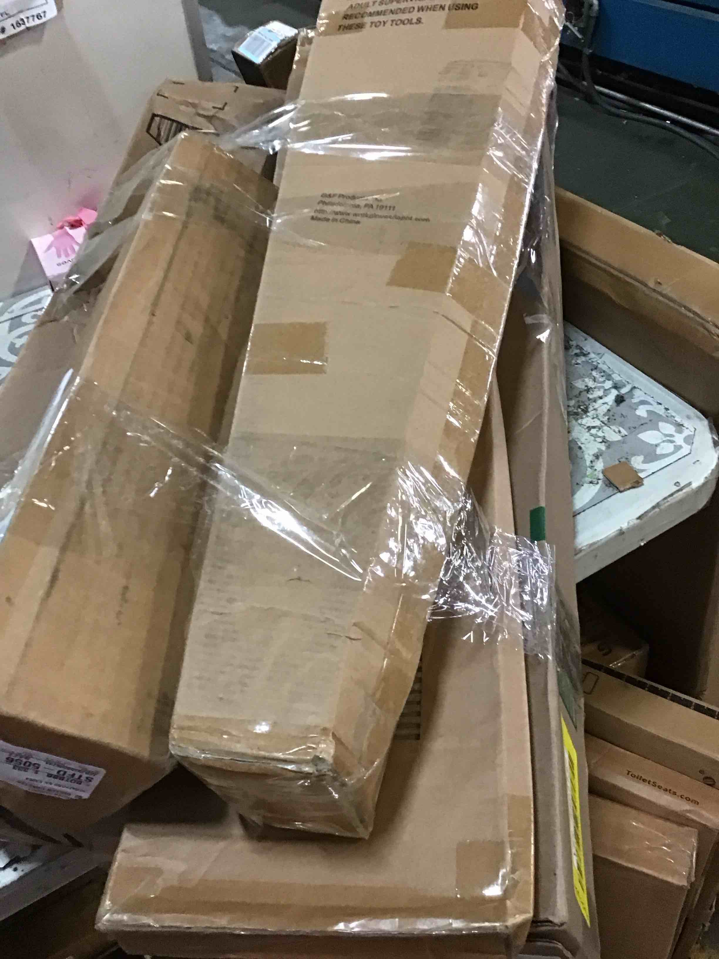 https://s3.amazonaws.com/lotting-images-prod/bidfta/YEL5491137_1702063607203.jpeg