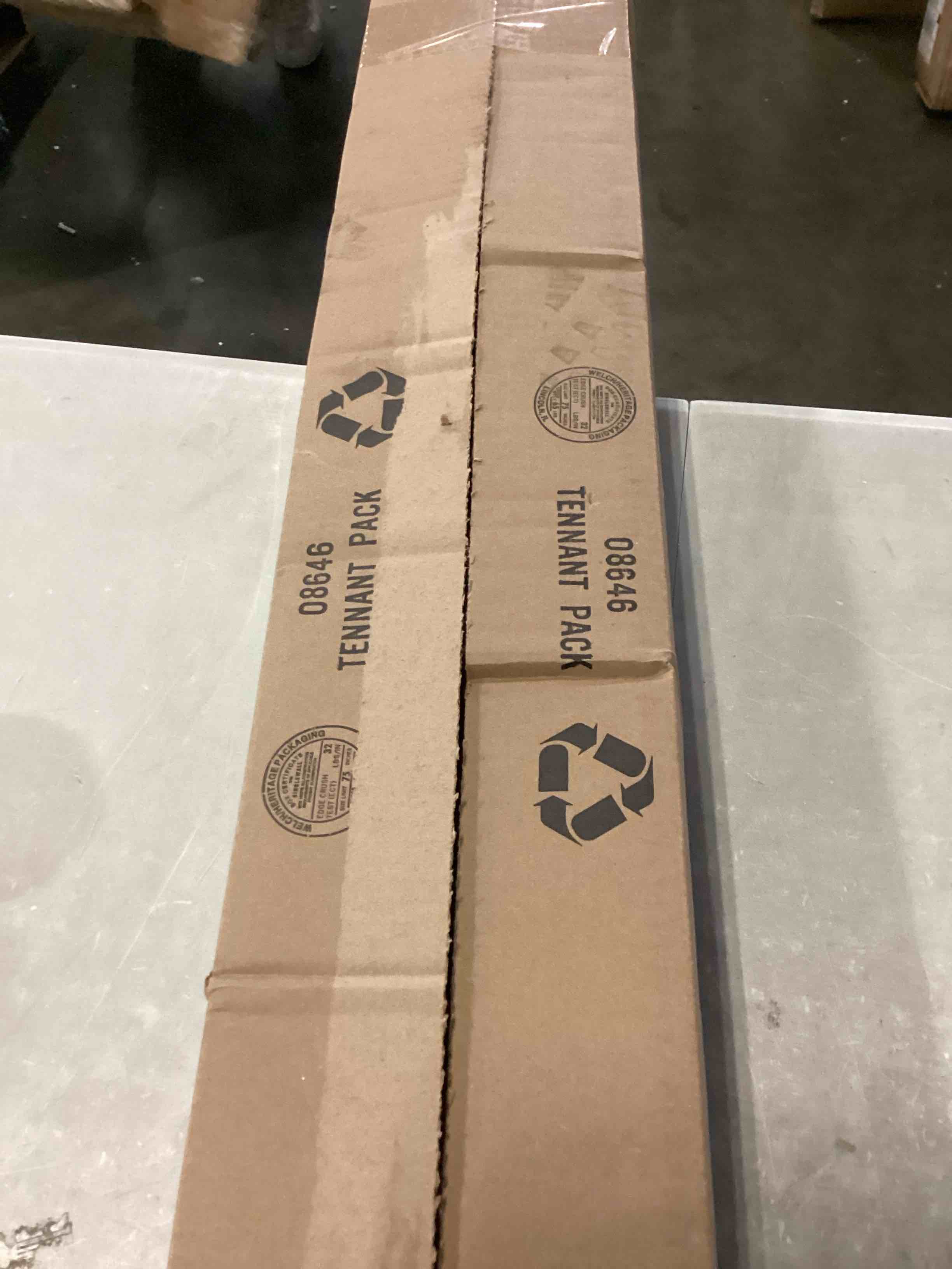 https://s3.amazonaws.com/lotting-images-prod/bidfta/YEL5493262_1728056627695.jpeg