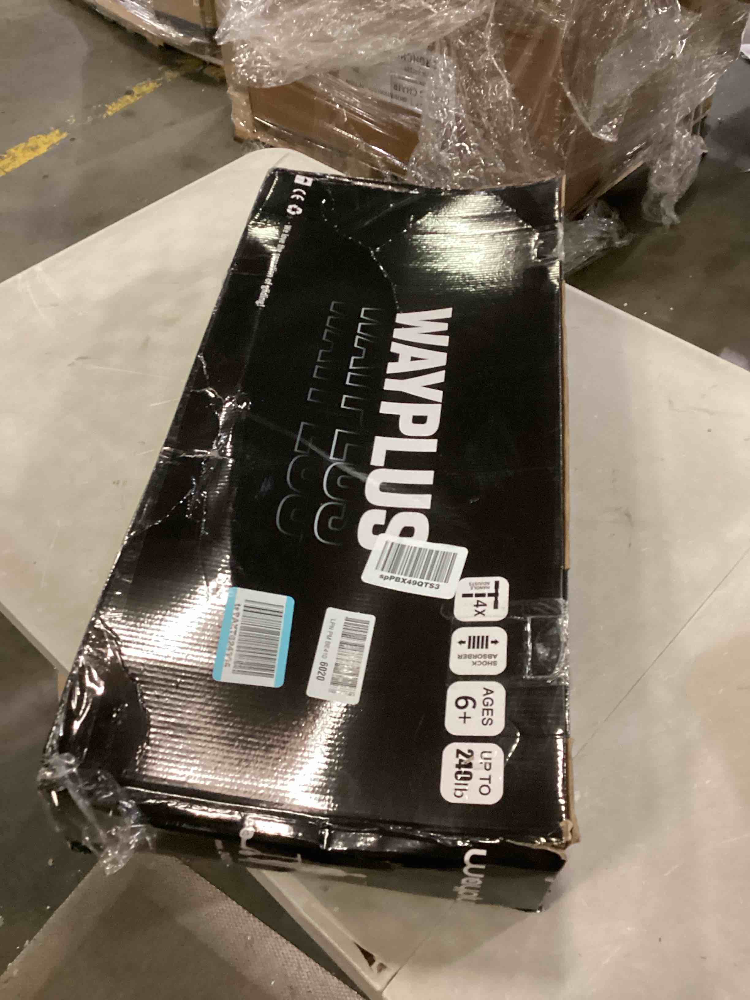 https://s3.amazonaws.com/lotting-images-prod/bidfta/YEL5494442_1728932723844.jpeg