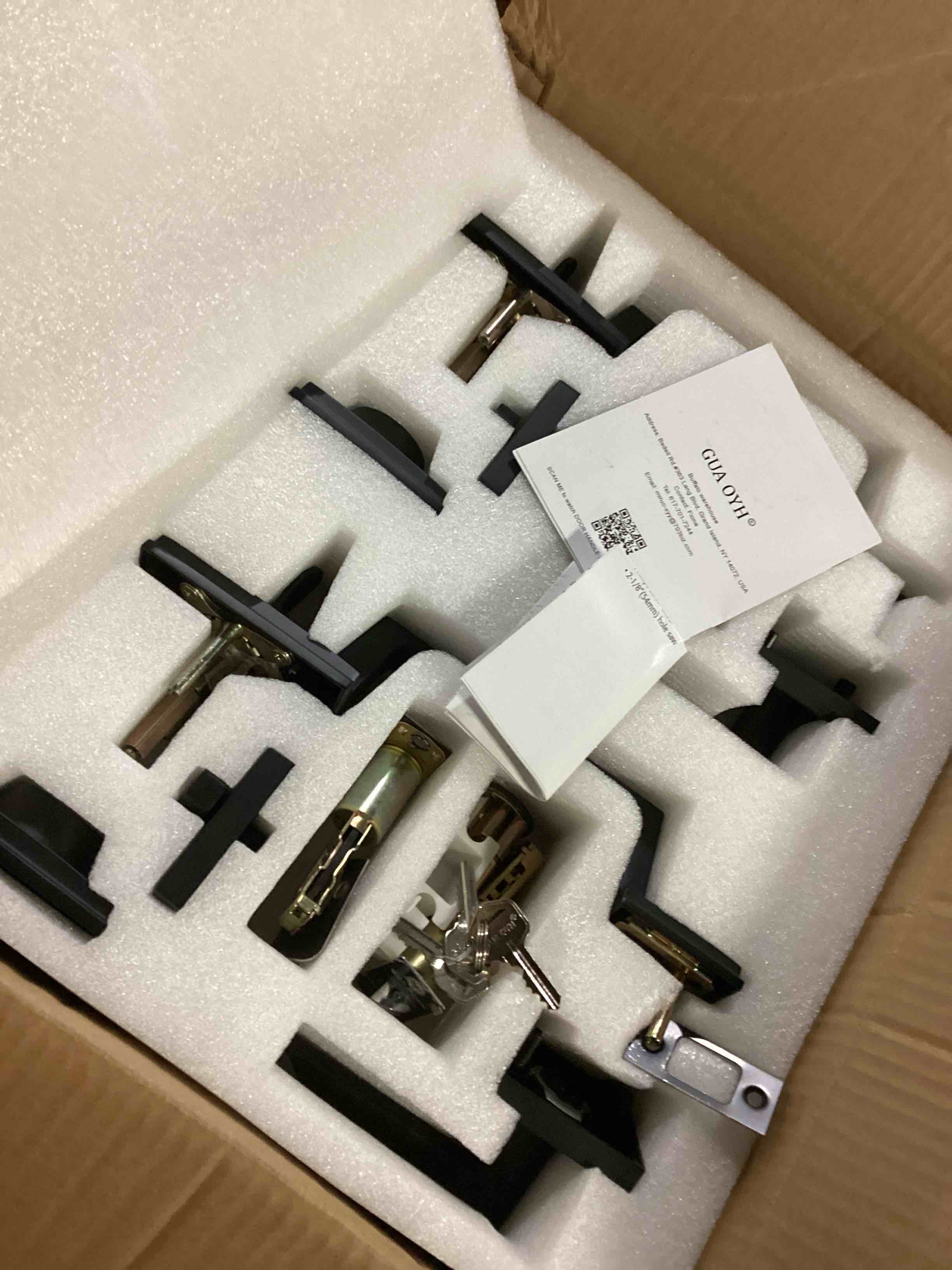 https://s3.amazonaws.com/lotting-images-prod/bidfta/YEL5496100_1727714811716.jpeg