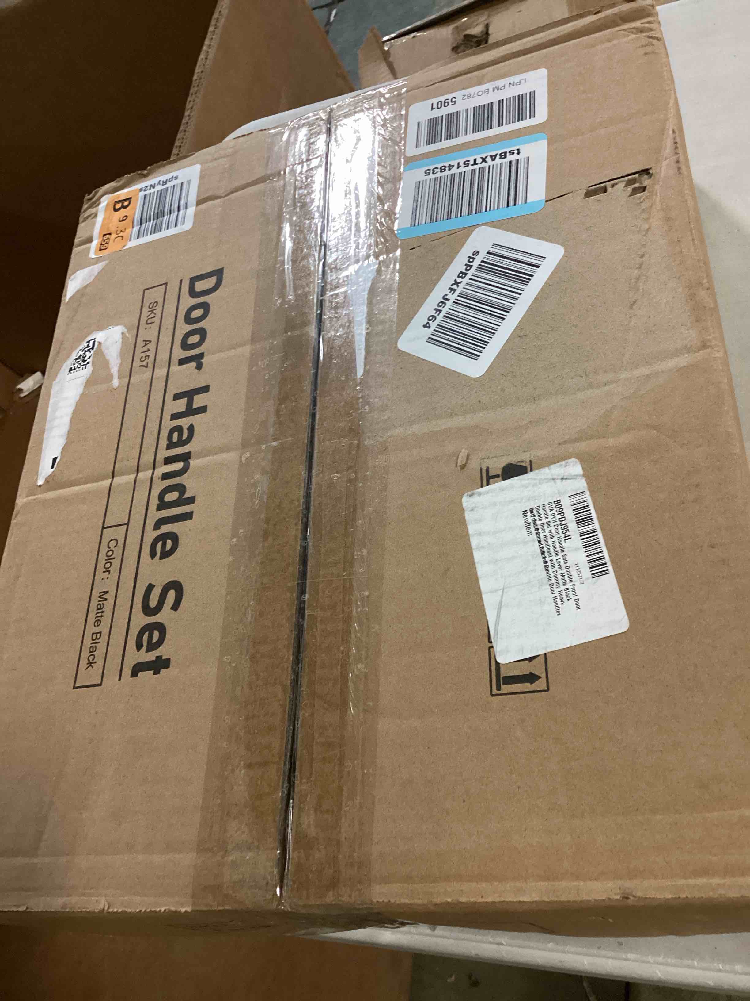 https://s3.amazonaws.com/lotting-images-prod/bidfta/YEL5496100_1727714841642.jpeg