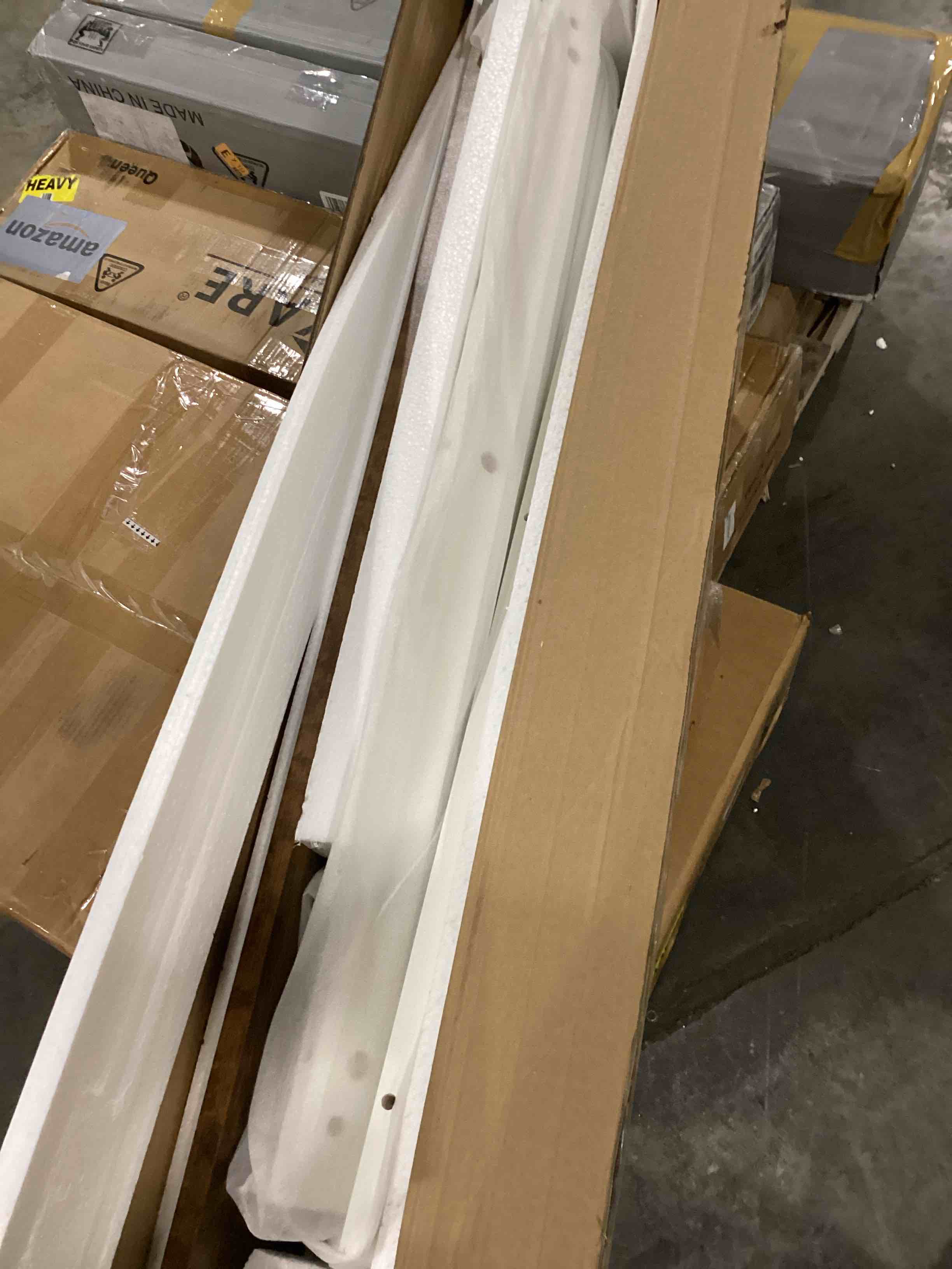 https://s3.amazonaws.com/lotting-images-prod/bidfta/YEL5497210_1729007632812.jpeg