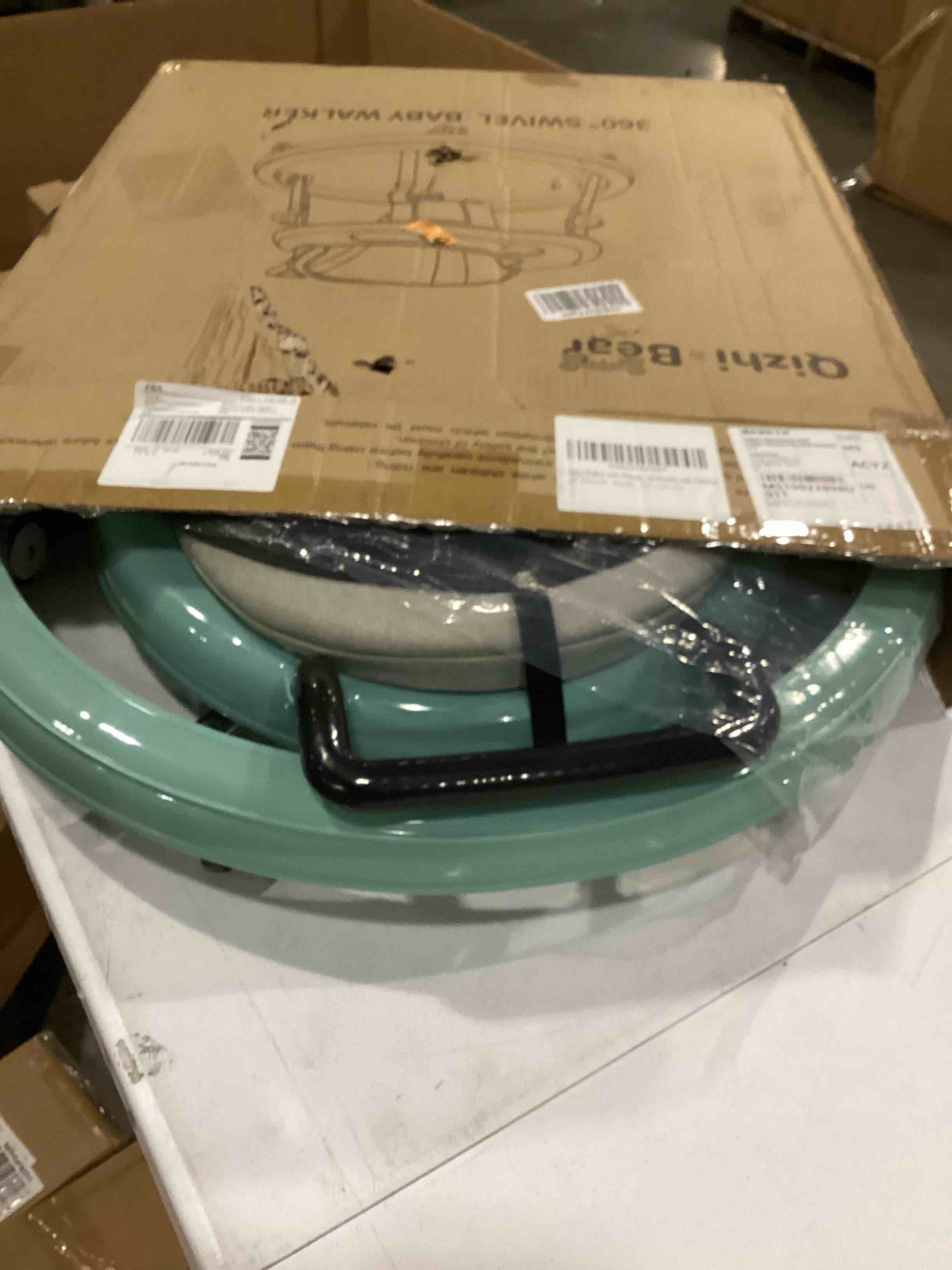 https://s3.amazonaws.com/lotting-images-prod/bidfta/YEL5497682_1729523364912.jpeg