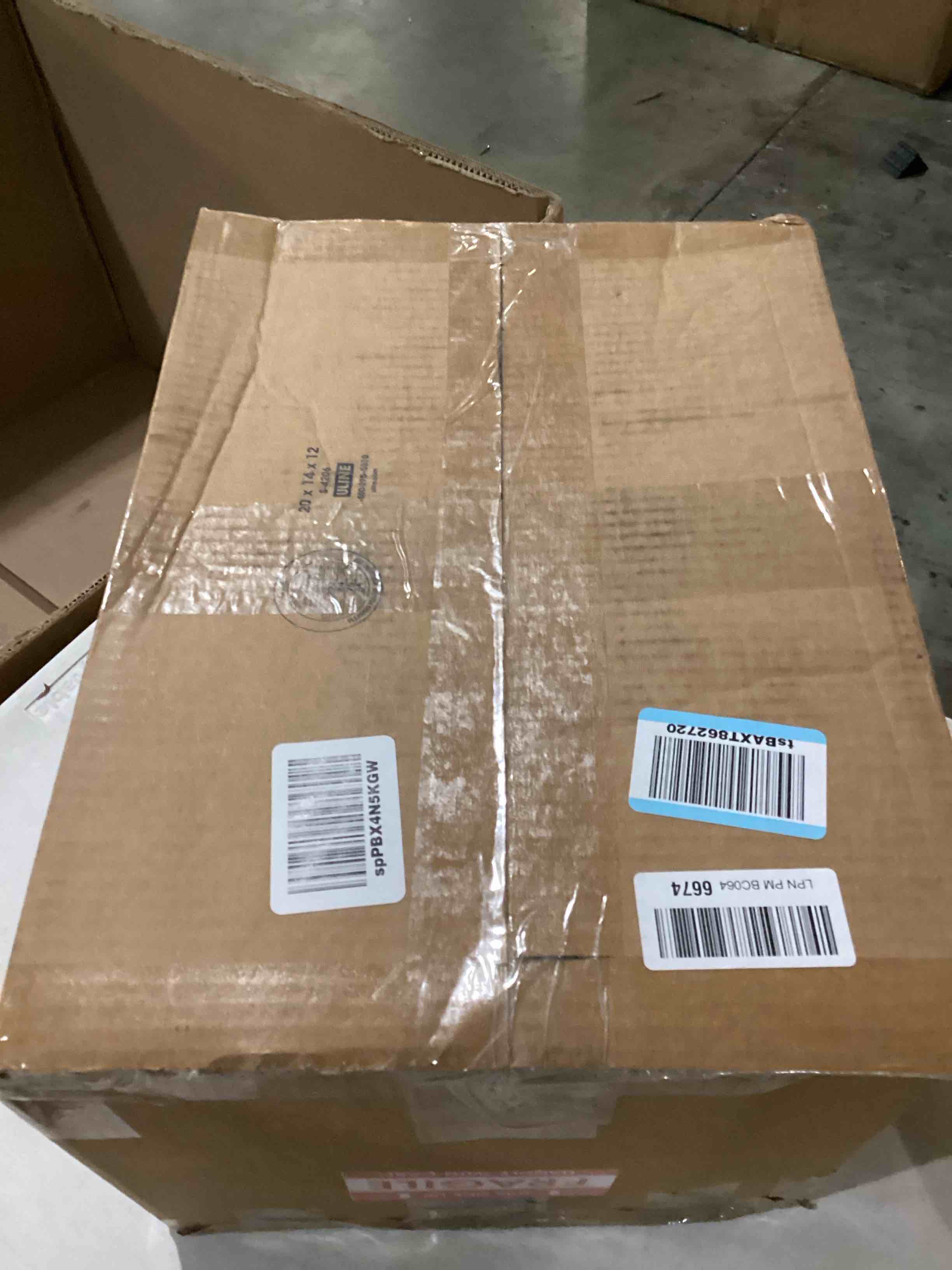 https://s3.amazonaws.com/lotting-images-prod/bidfta/YEL5498364_1728910957709.jpeg