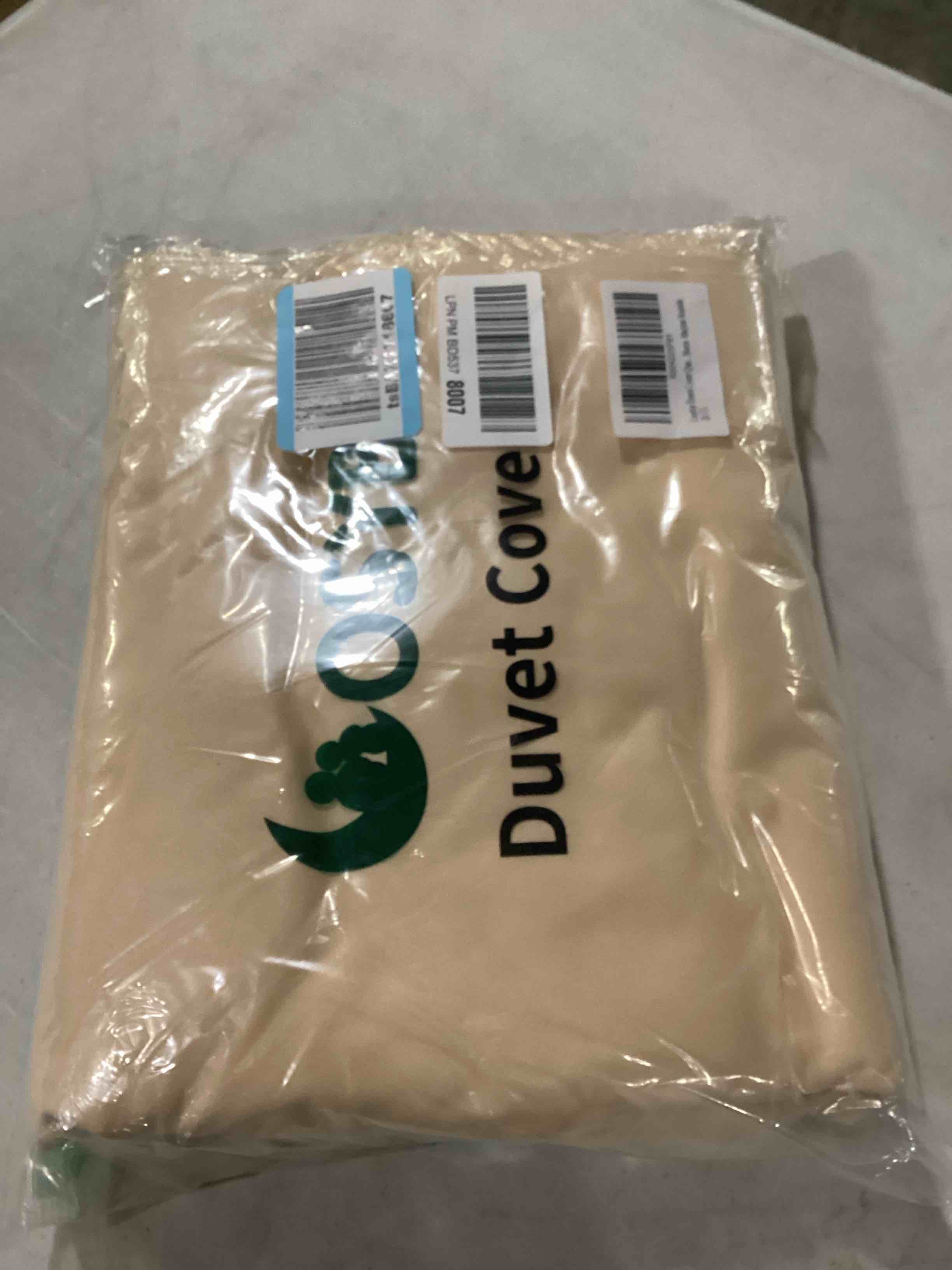 https://s3.amazonaws.com/lotting-images-prod/bidfta/YEL5498535_1728932646818.jpeg