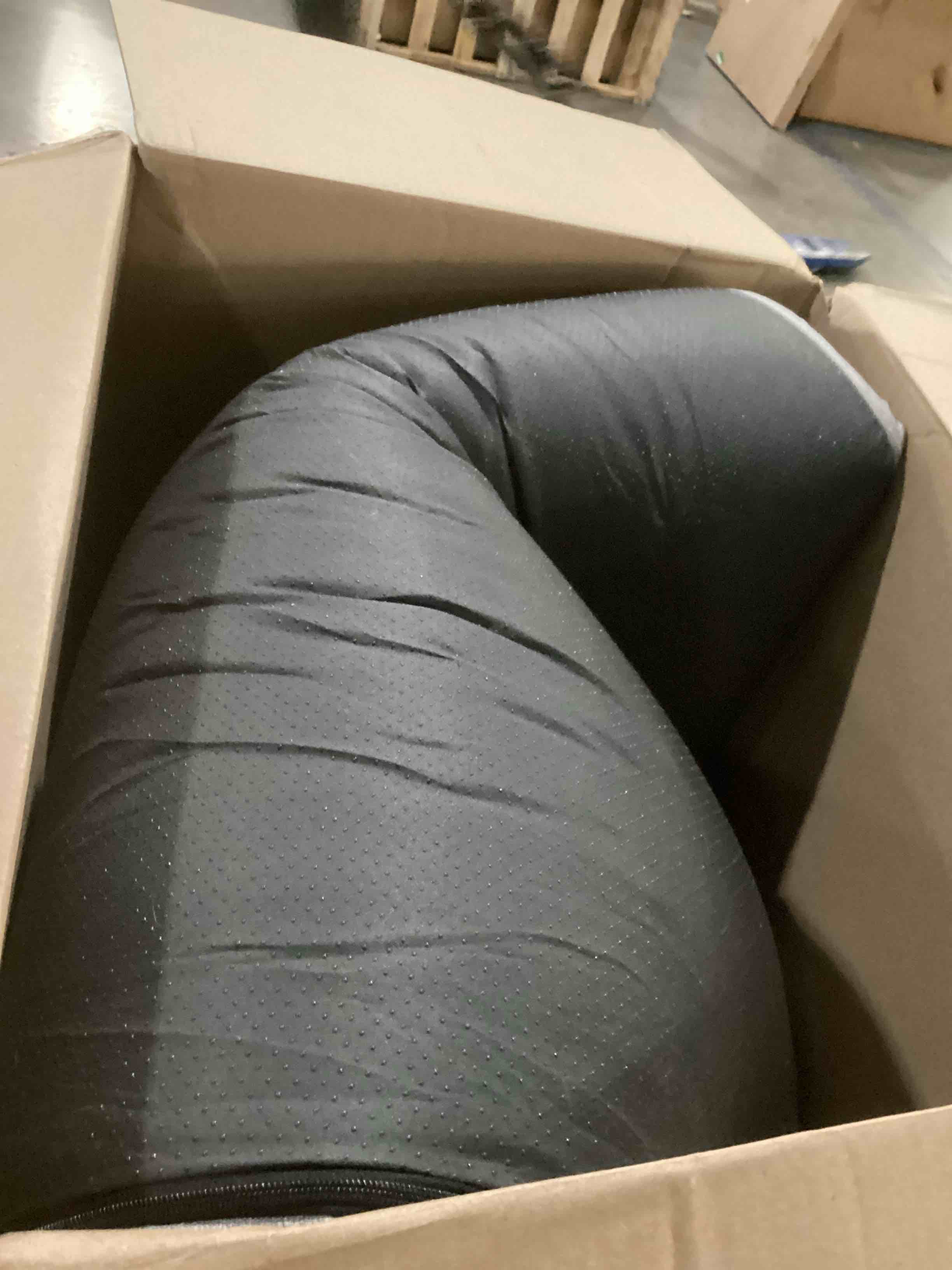 https://s3.amazonaws.com/lotting-images-prod/bidfta/YEL5499345_1729358659342.jpeg