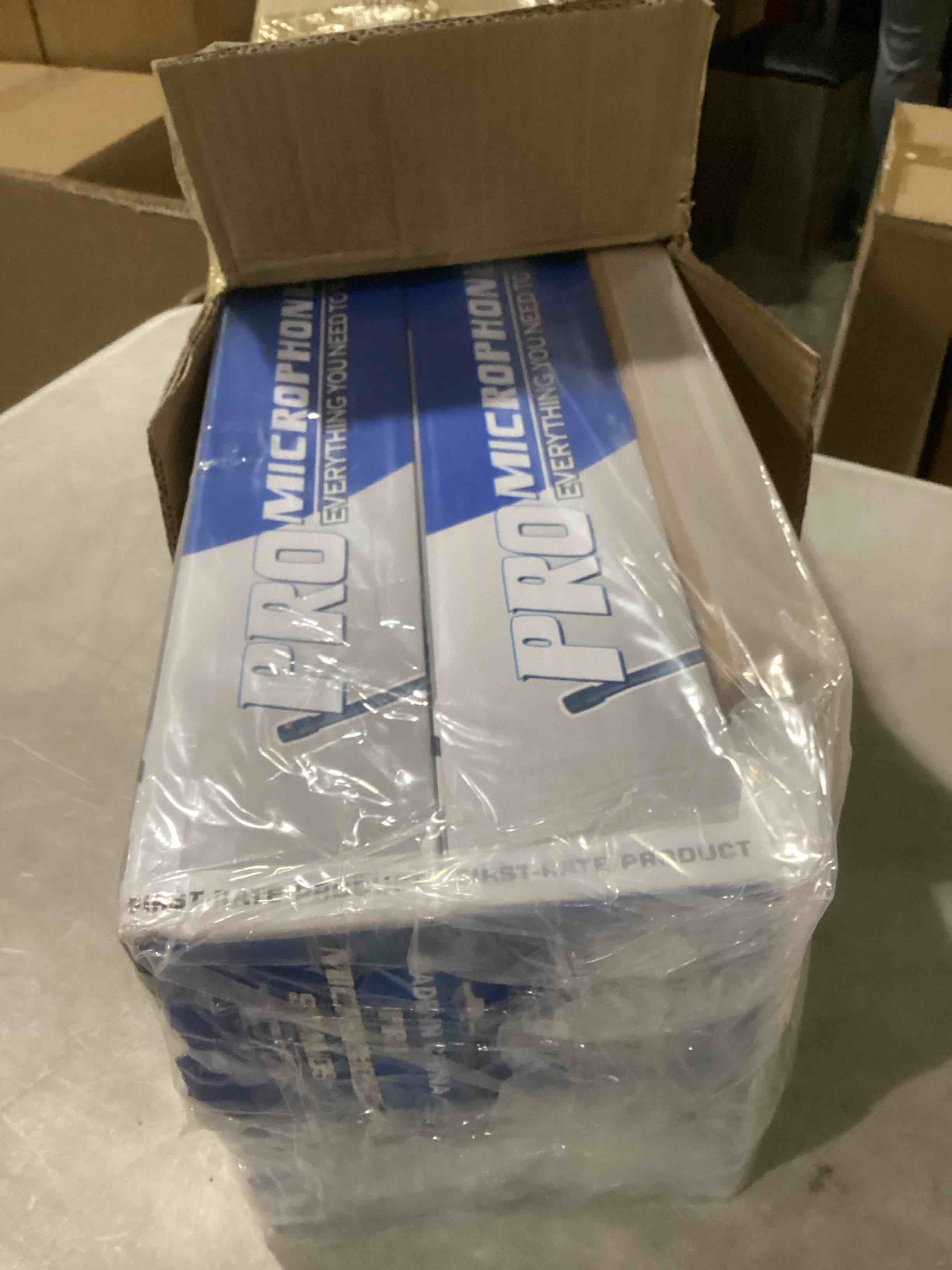 https://s3.amazonaws.com/lotting-images-prod/bidfta/YEL5499401_1729511879833.jpeg