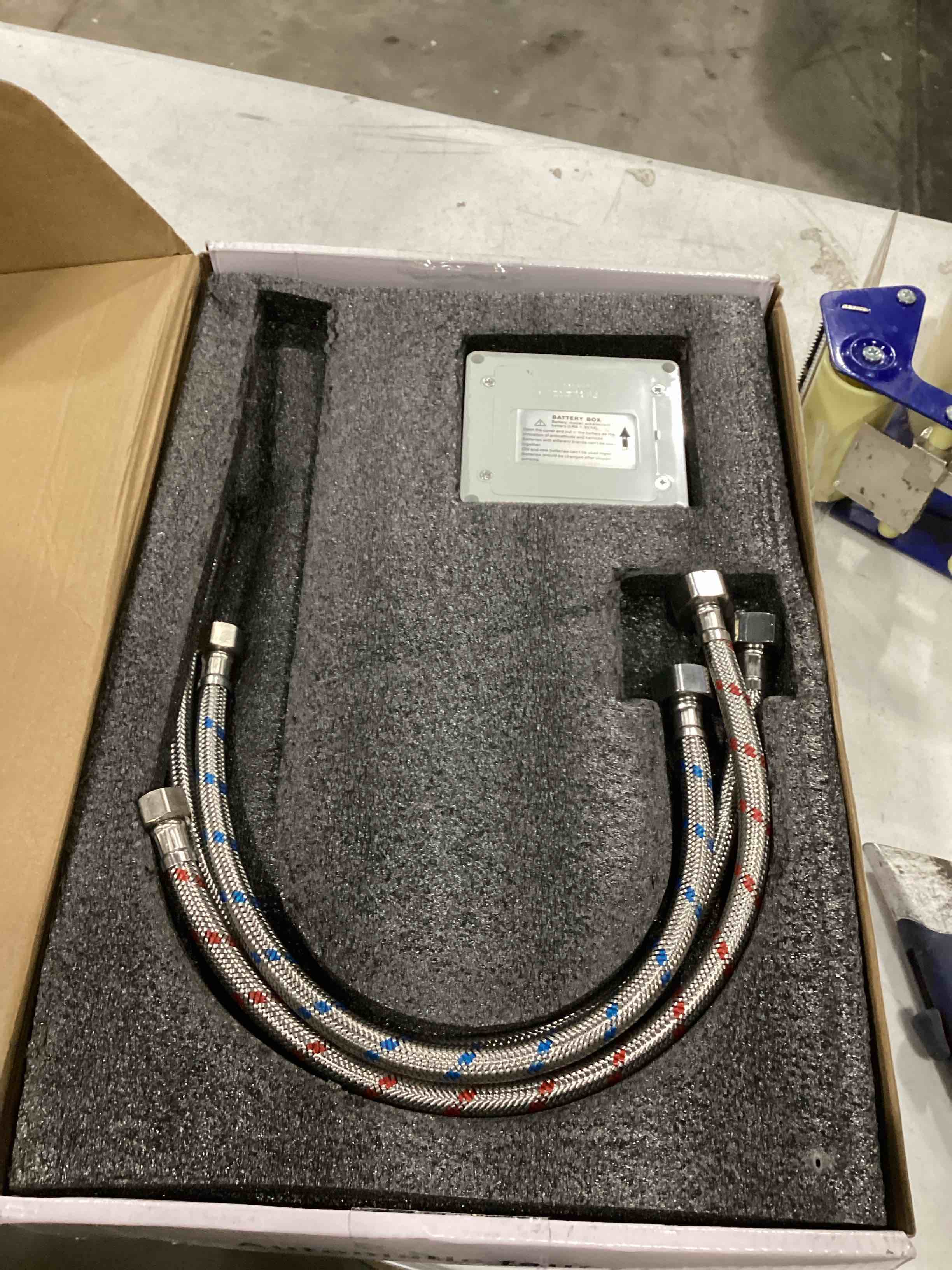 https://s3.amazonaws.com/lotting-images-prod/bidfta/YEL5500173_1727091438008.jpeg