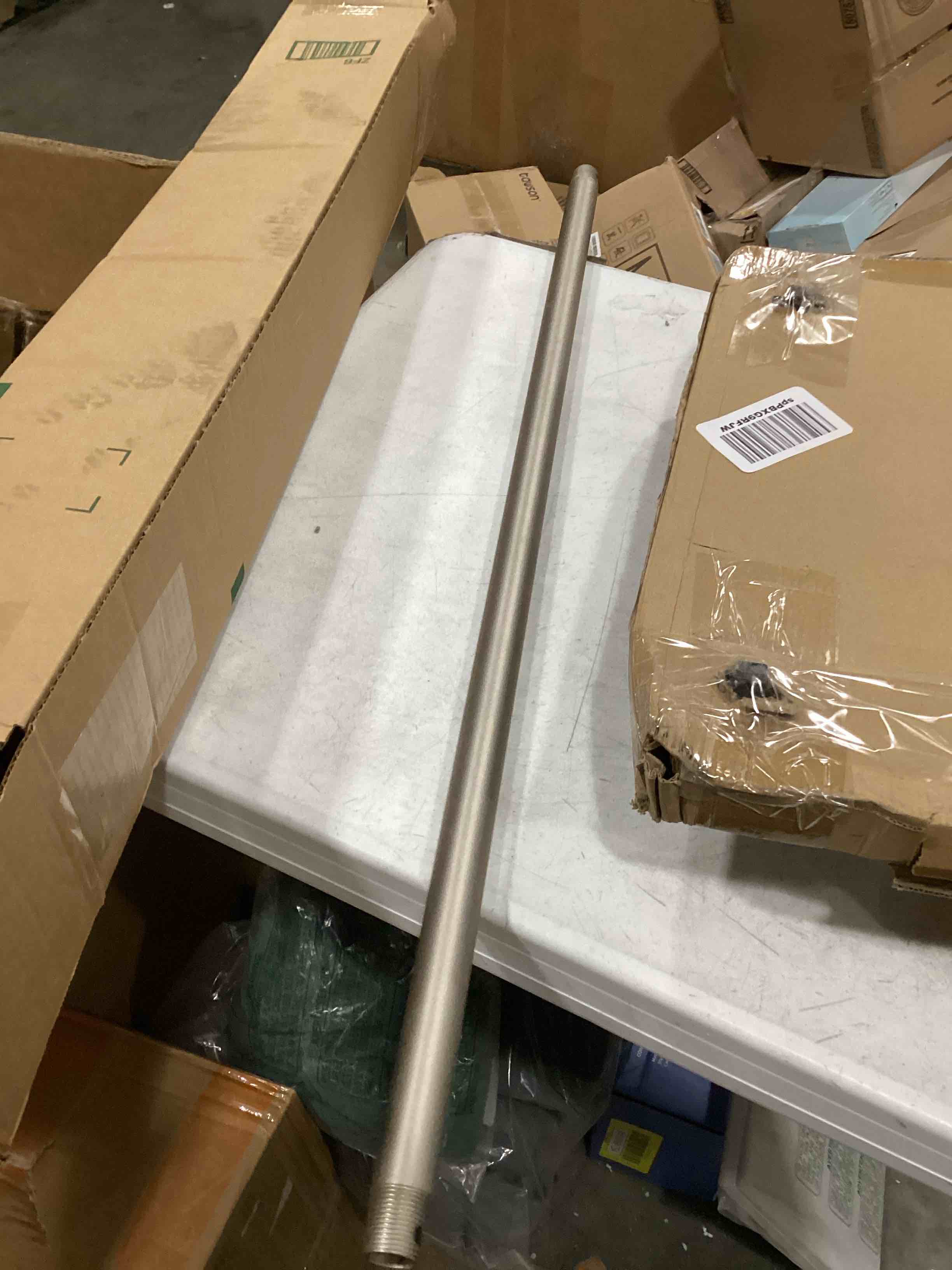 https://s3.amazonaws.com/lotting-images-prod/bidfta/YEL5500880_1727375069656.jpeg