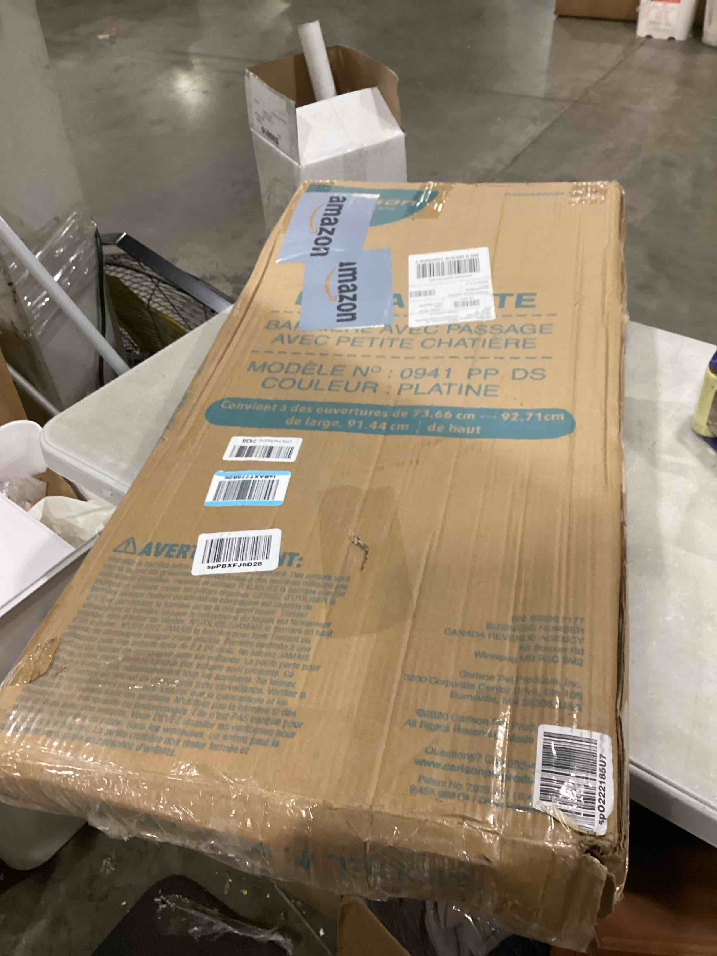 https://s3.amazonaws.com/lotting-images-prod/bidfta/YEL5501282_1727966229450.jpeg