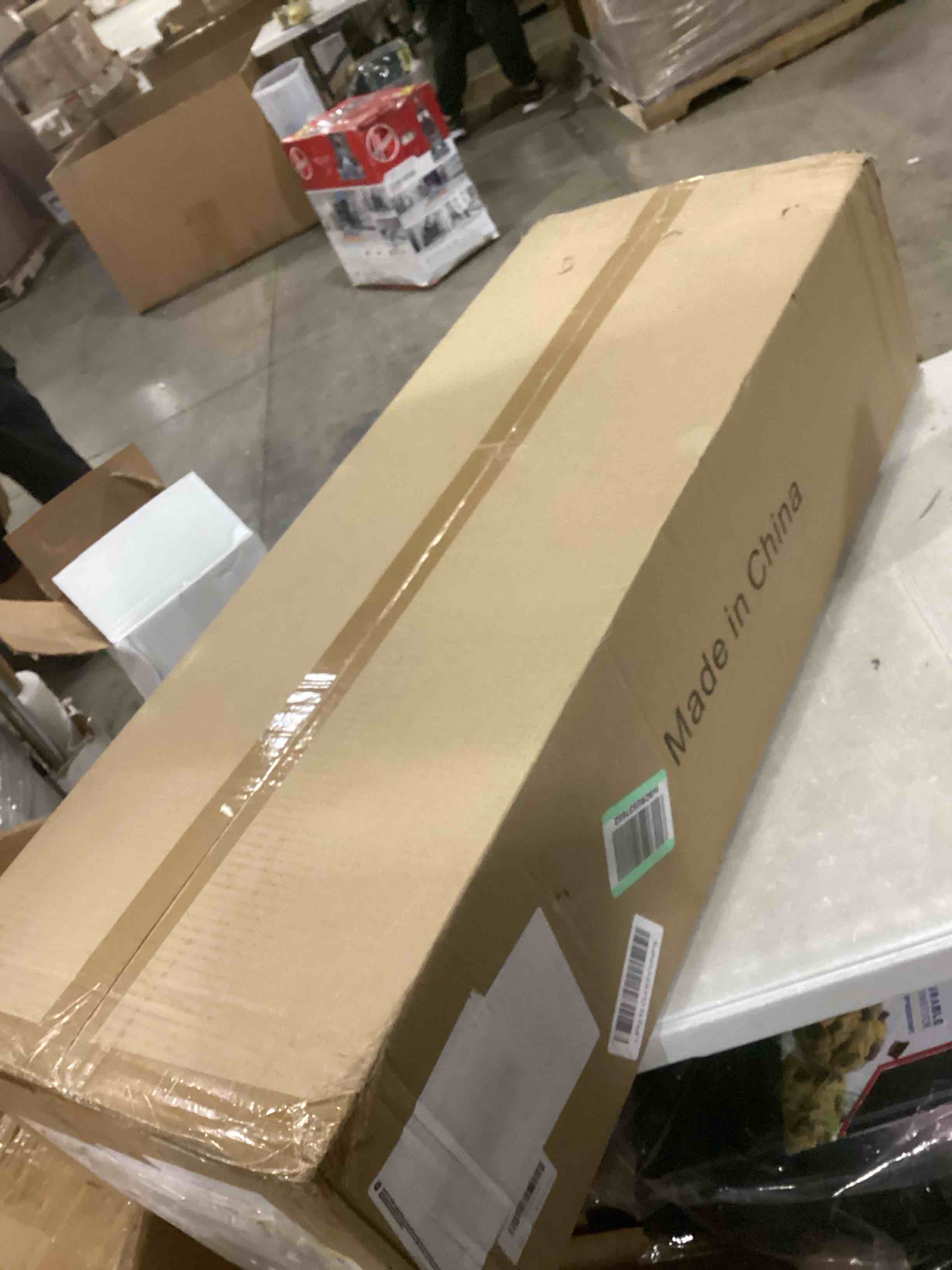 https://s3.amazonaws.com/lotting-images-prod/bidfta/YEL5502333_1728660593360.jpeg
