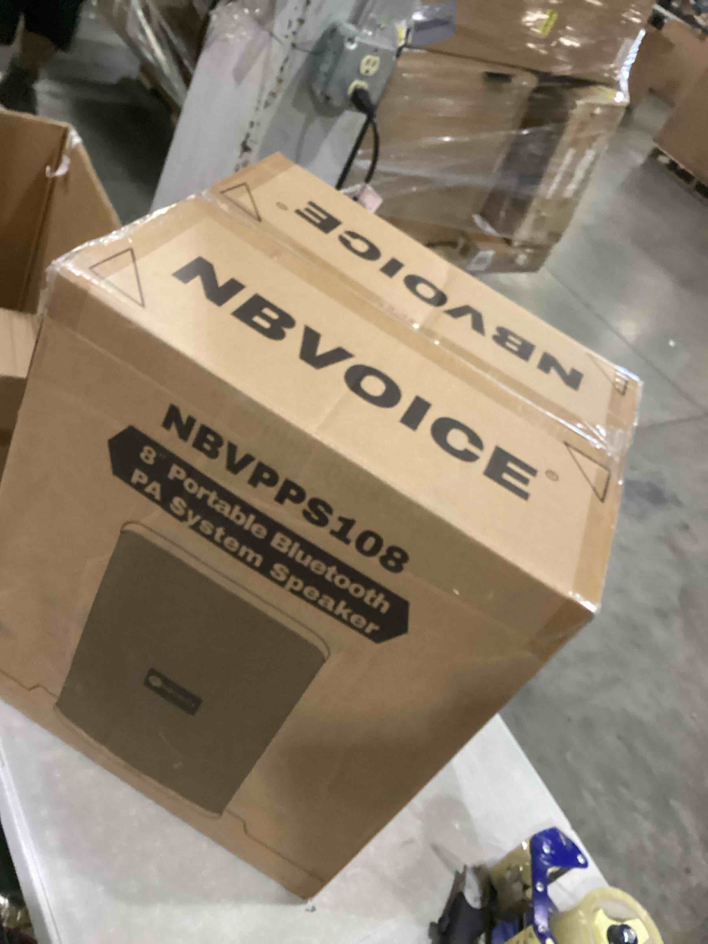 https://s3.amazonaws.com/lotting-images-prod/bidfta/YEL5502334_1728660691904.jpeg