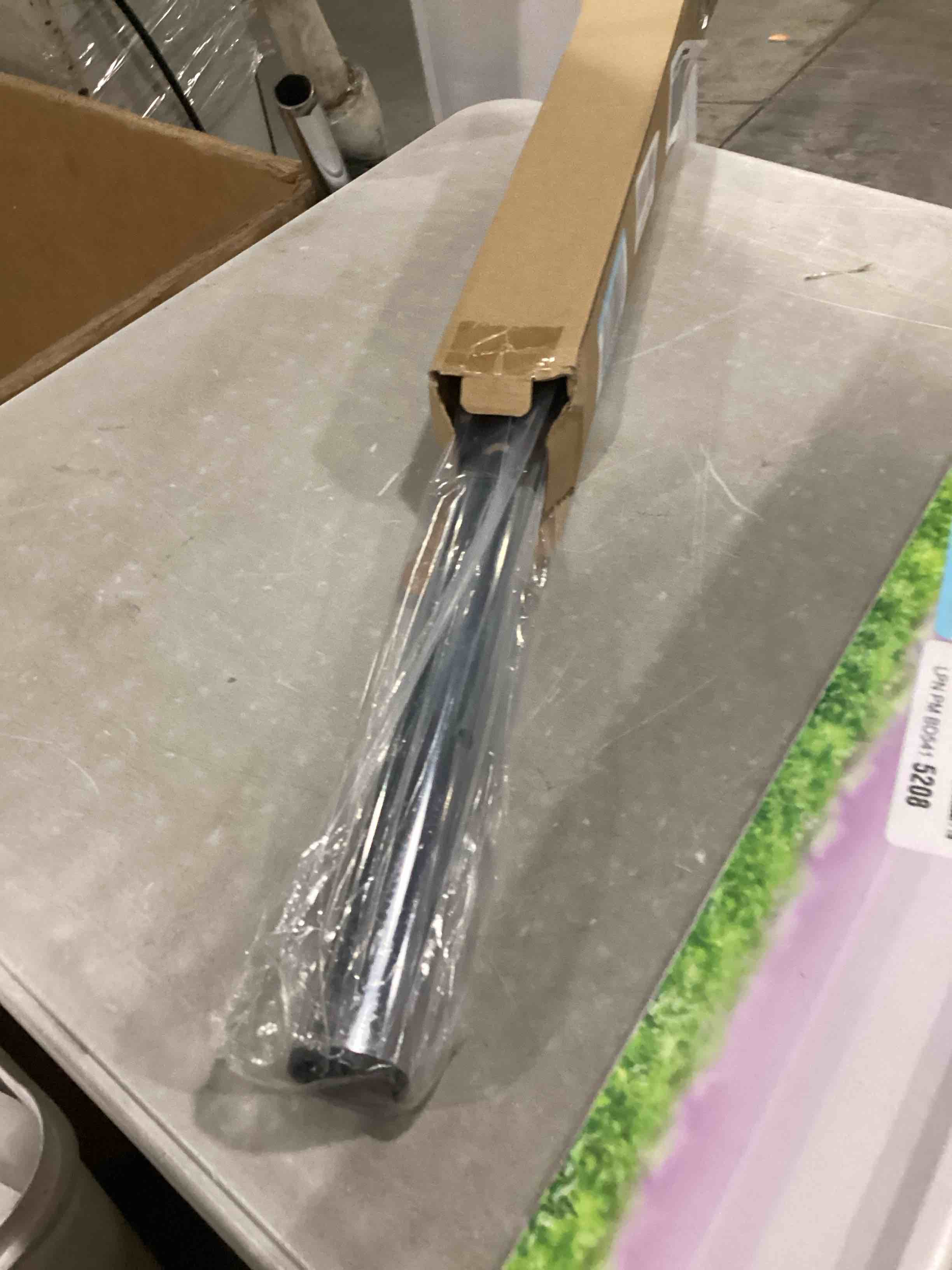 https://s3.amazonaws.com/lotting-images-prod/bidfta/YEL5502432_1728993447164.jpeg