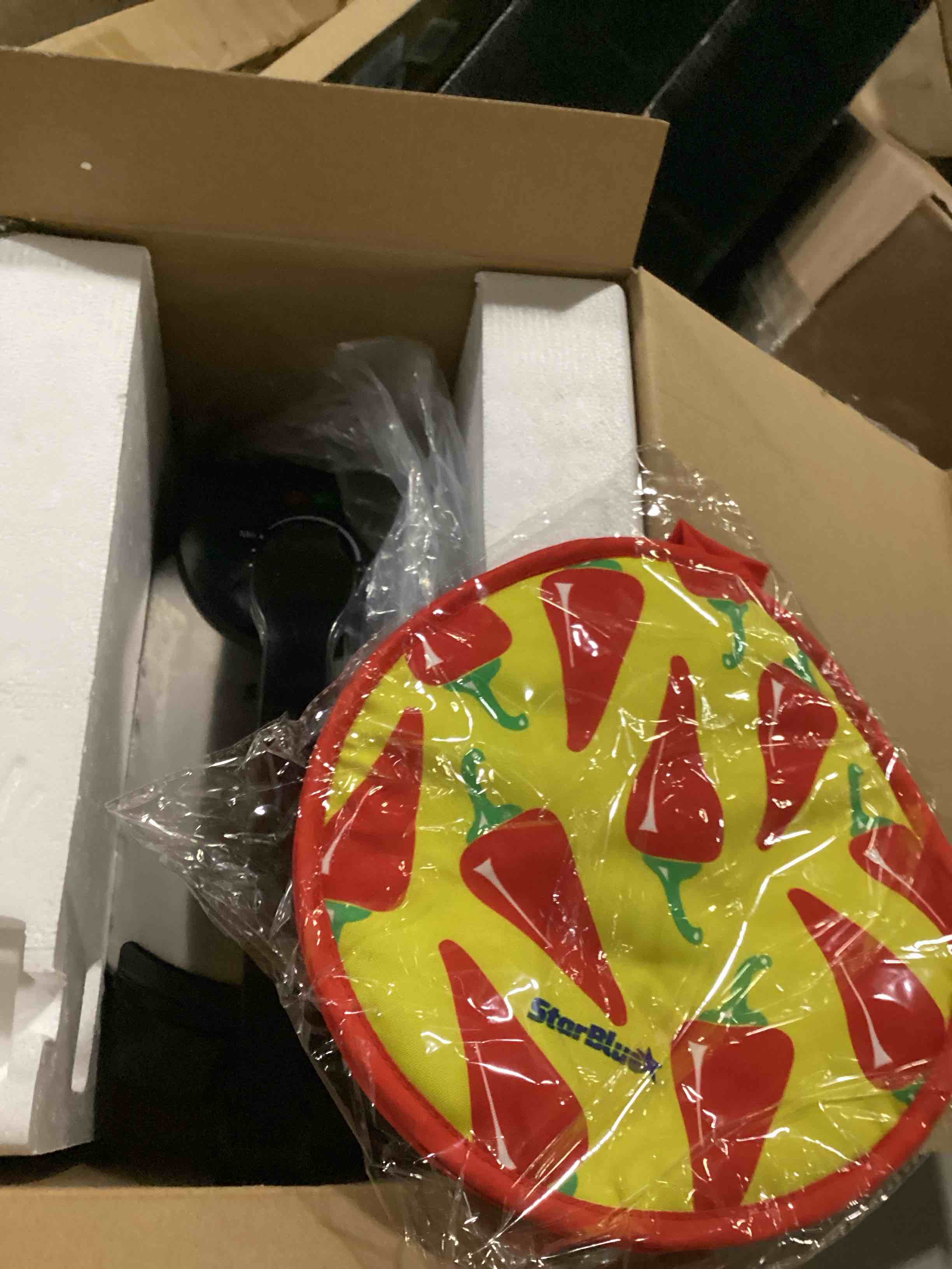 https://s3.amazonaws.com/lotting-images-prod/bidfta/YEL5502604_1726765292027.jpeg