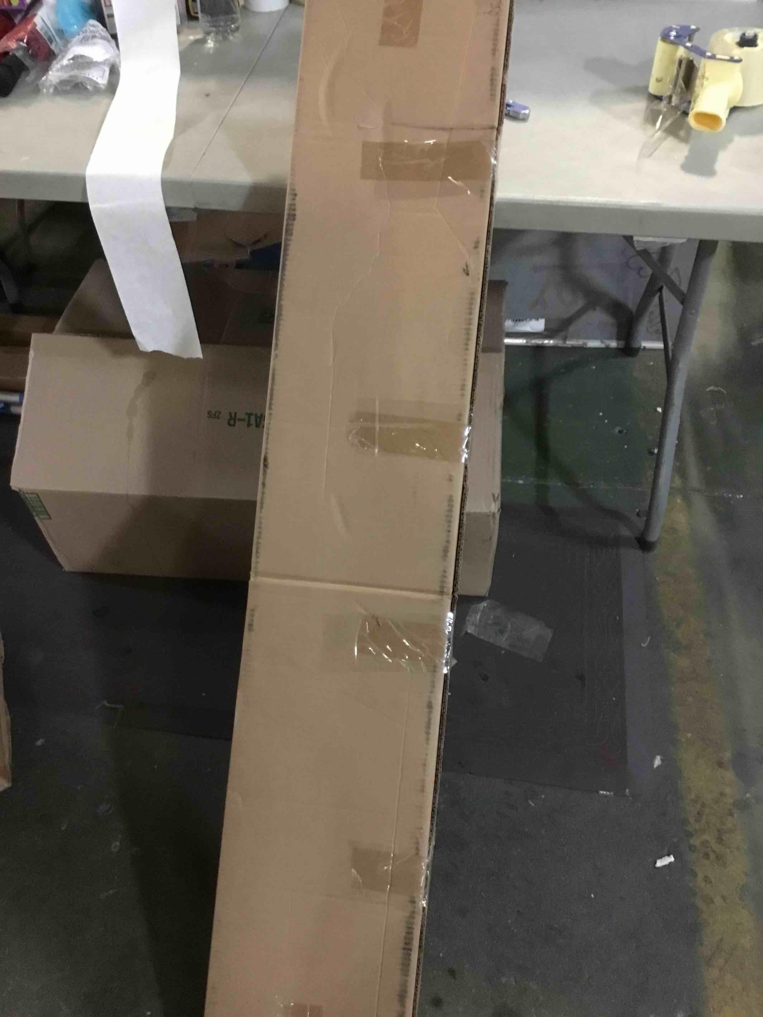 https://s3.amazonaws.com/lotting-images-prod/bidfta/YEL5504245_1701790706688.jpeg