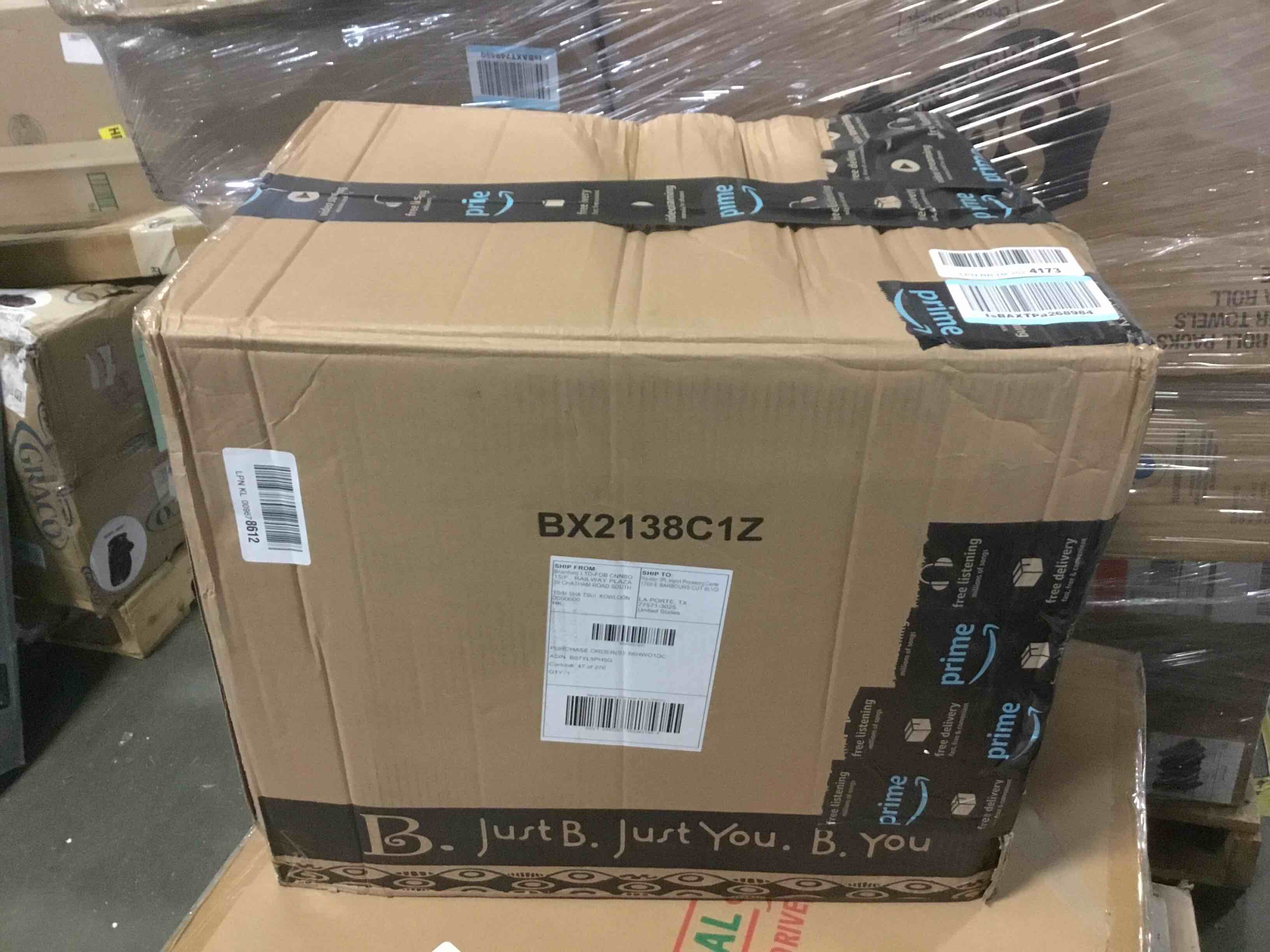 https://s3.amazonaws.com/lotting-images-prod/bidfta/YEL5505040_1702308828038.jpeg