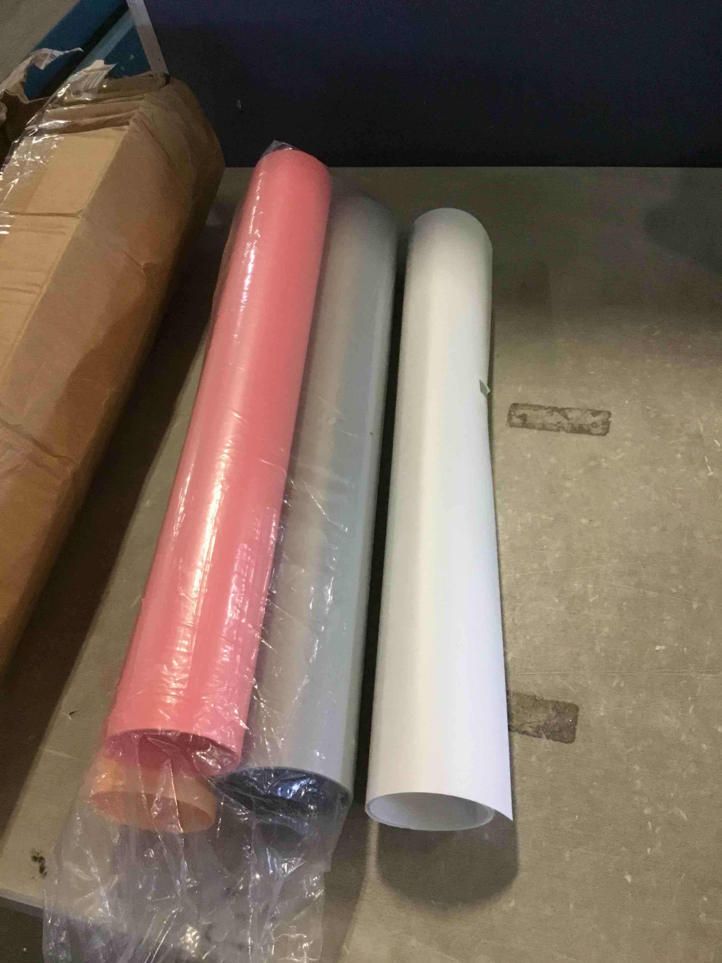 https://s3.amazonaws.com/lotting-images-prod/bidfta/YEL5505328_1702409519010.jpeg