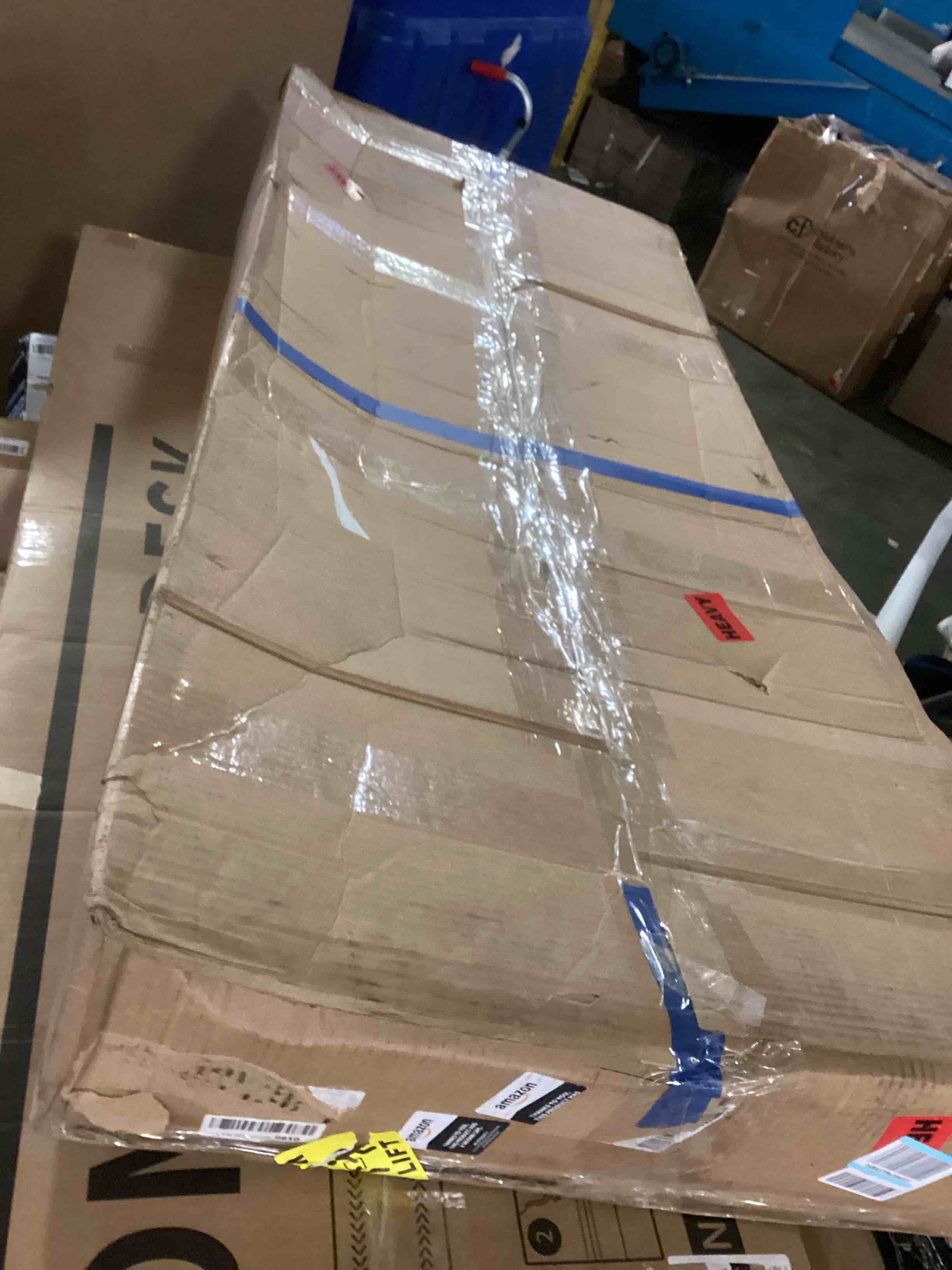 https://s3.amazonaws.com/lotting-images-prod/bidfta/YEL5507368_1701795110100.jpeg