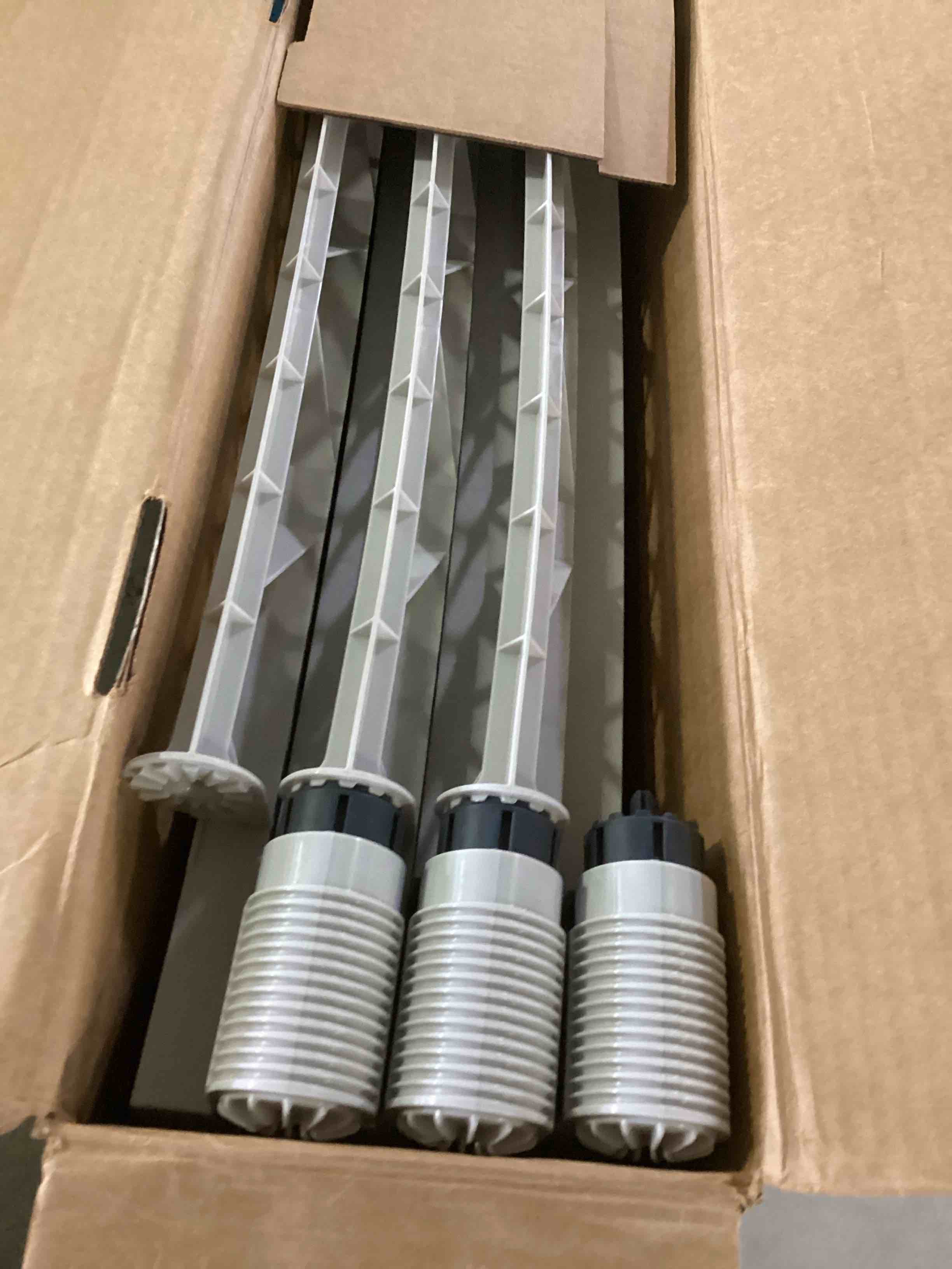 https://s3.amazonaws.com/lotting-images-prod/bidfta/YEL5507424_1701801672103.jpeg