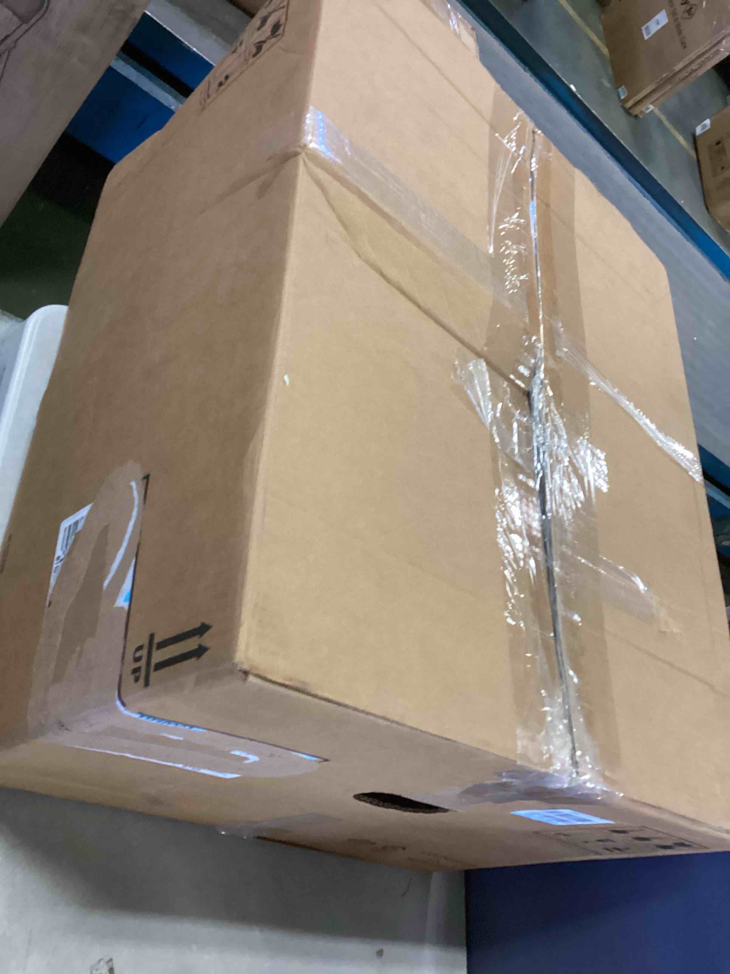 https://s3.amazonaws.com/lotting-images-prod/bidfta/YEL5508404_1702323969709.jpeg