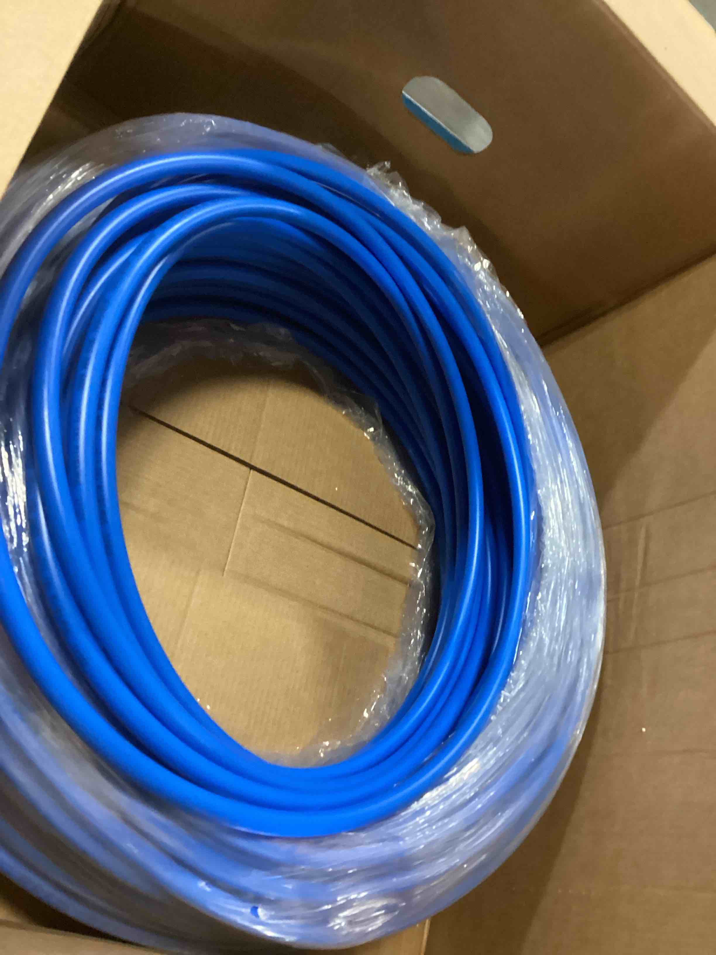https://s3.amazonaws.com/lotting-images-prod/bidfta/YEL5508404_1702323998420.jpeg