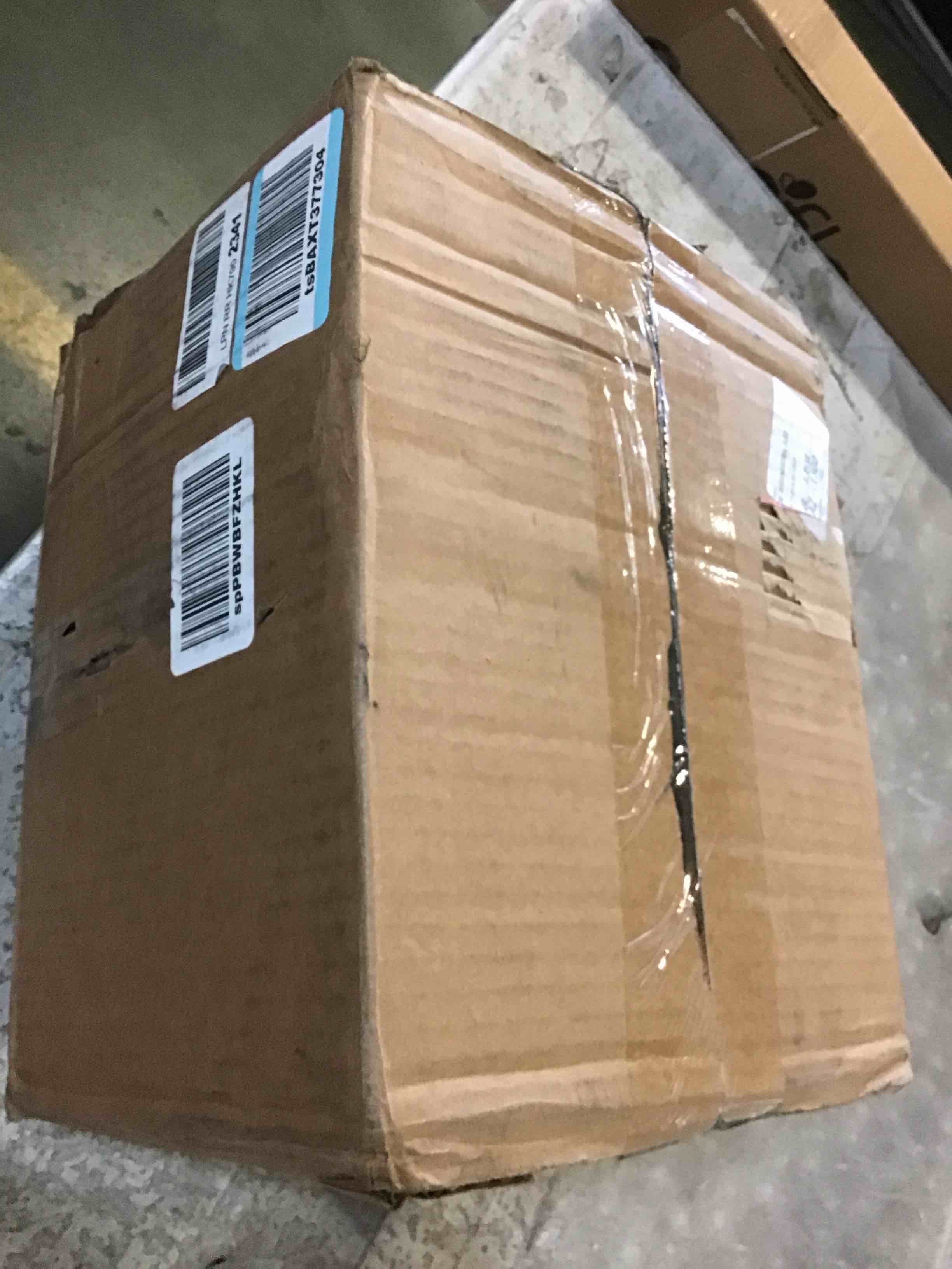 https://s3.amazonaws.com/lotting-images-prod/bidfta/YEL5509616_1701960193558.jpeg